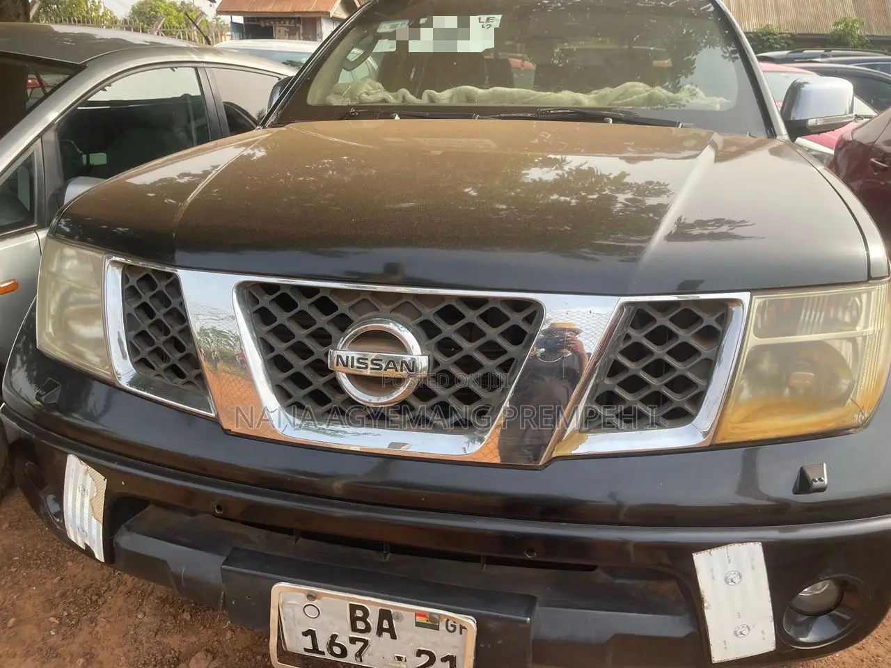 Nissan Navara 2010 Black