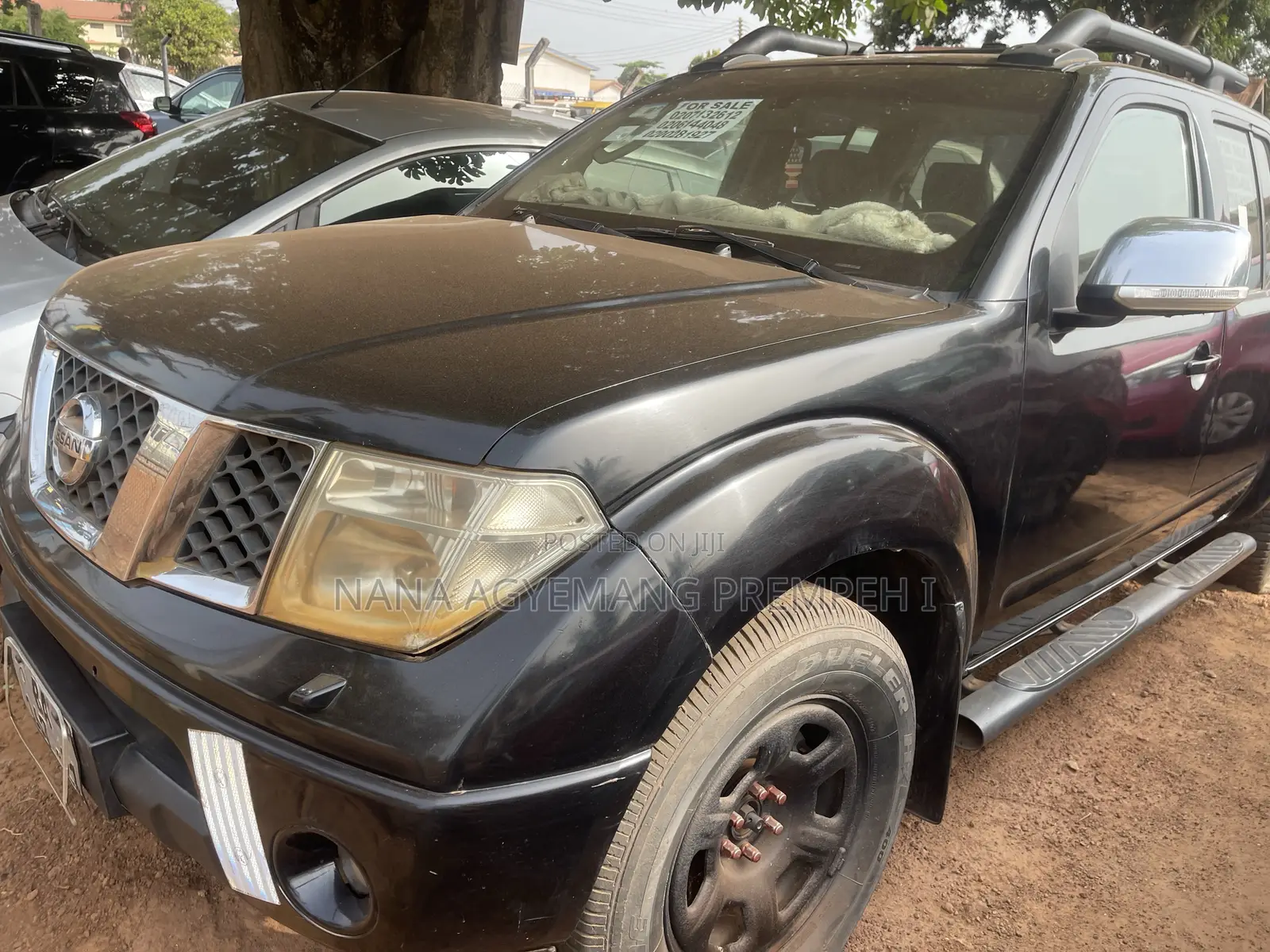 Nissan Navara 2010 Black