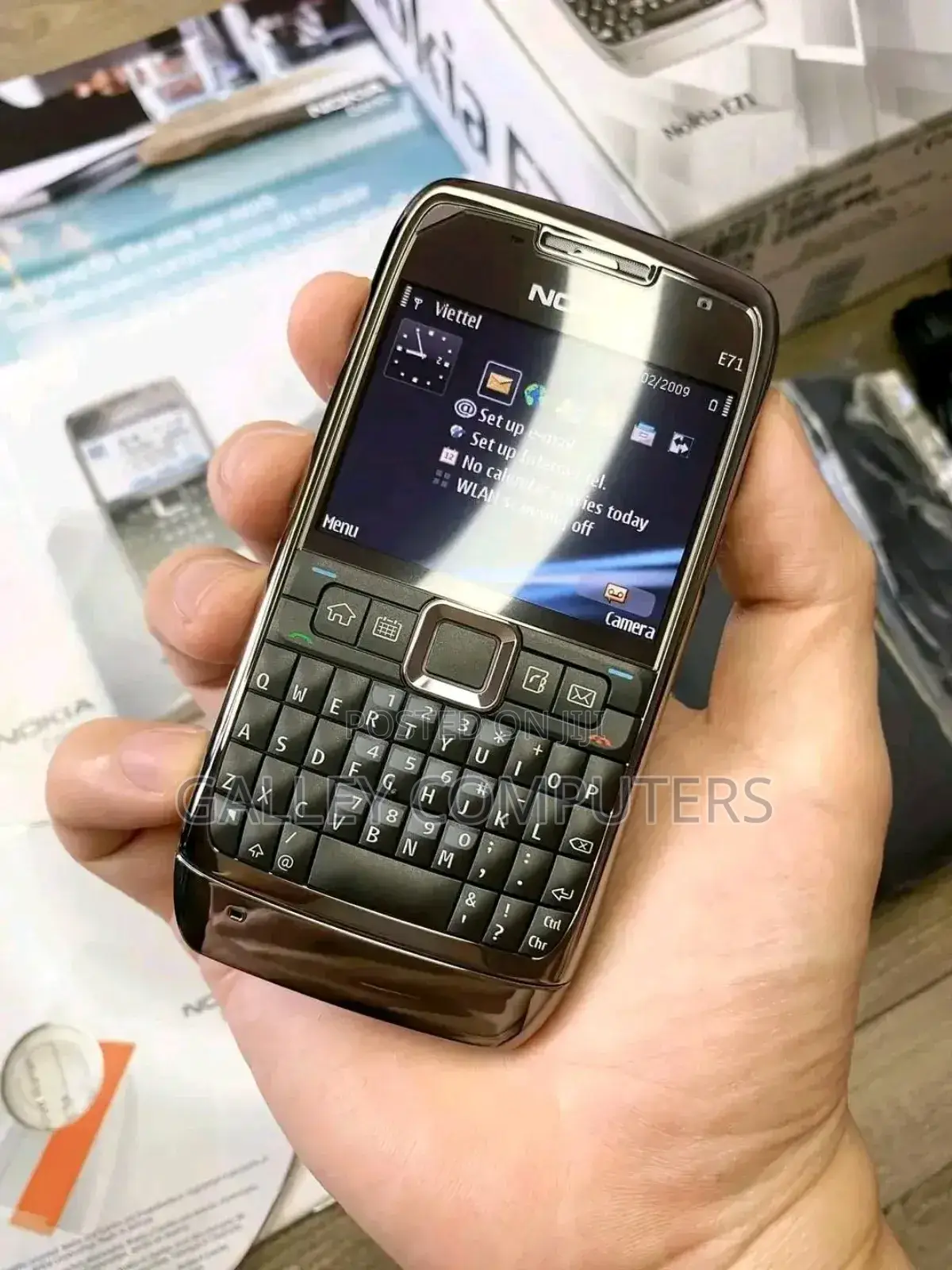 New Nokia E71 Black