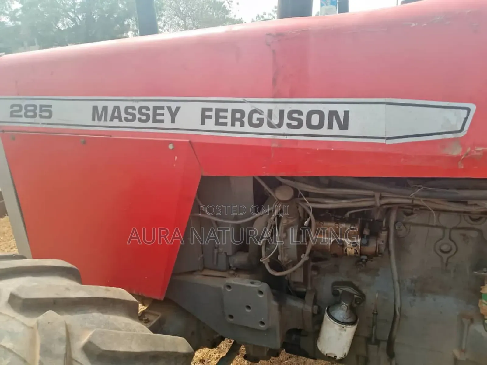 2014 Tractor Mf 285