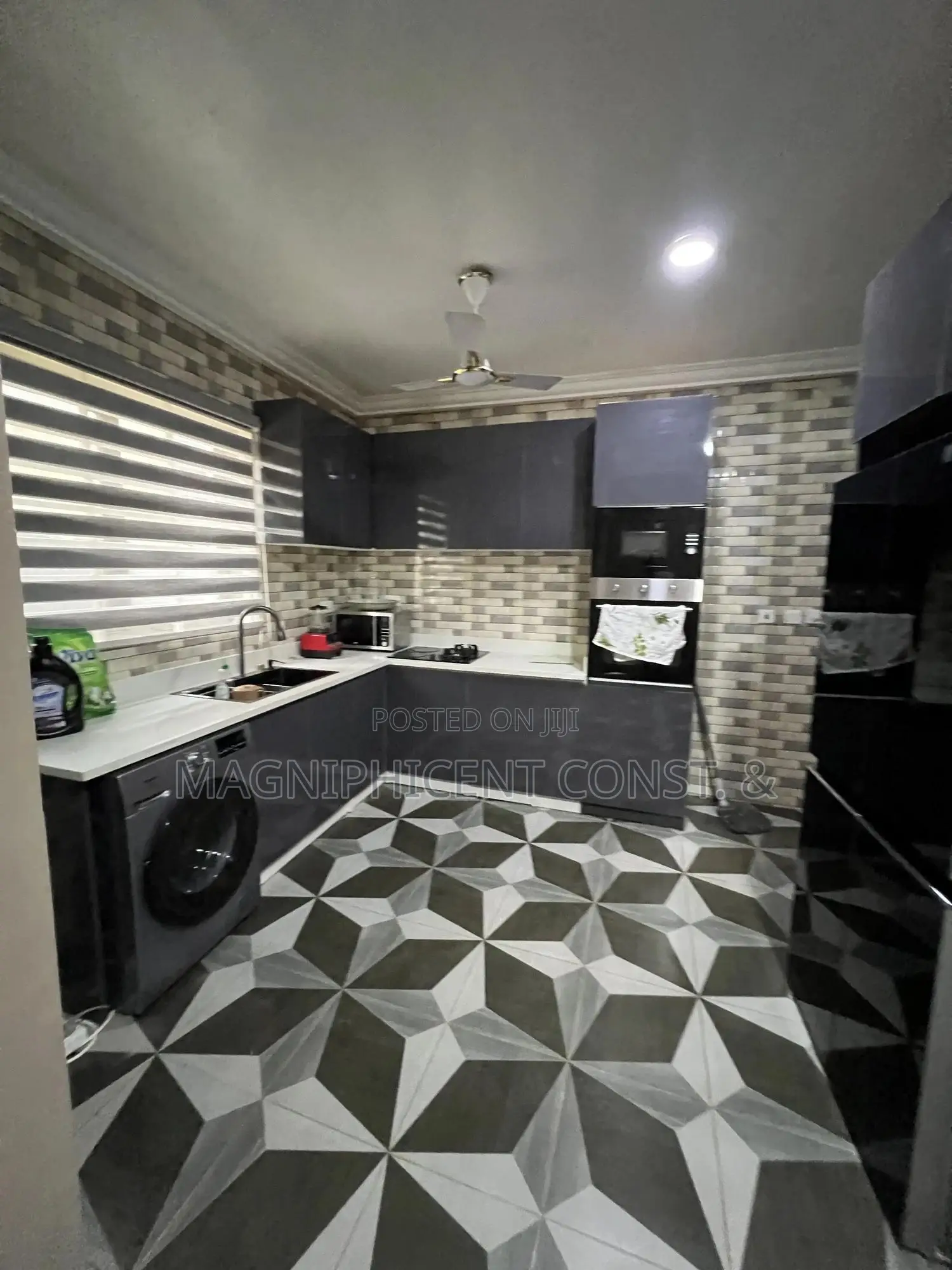 4bdrm Duplex in Magnificent Estate, Adenta for sale