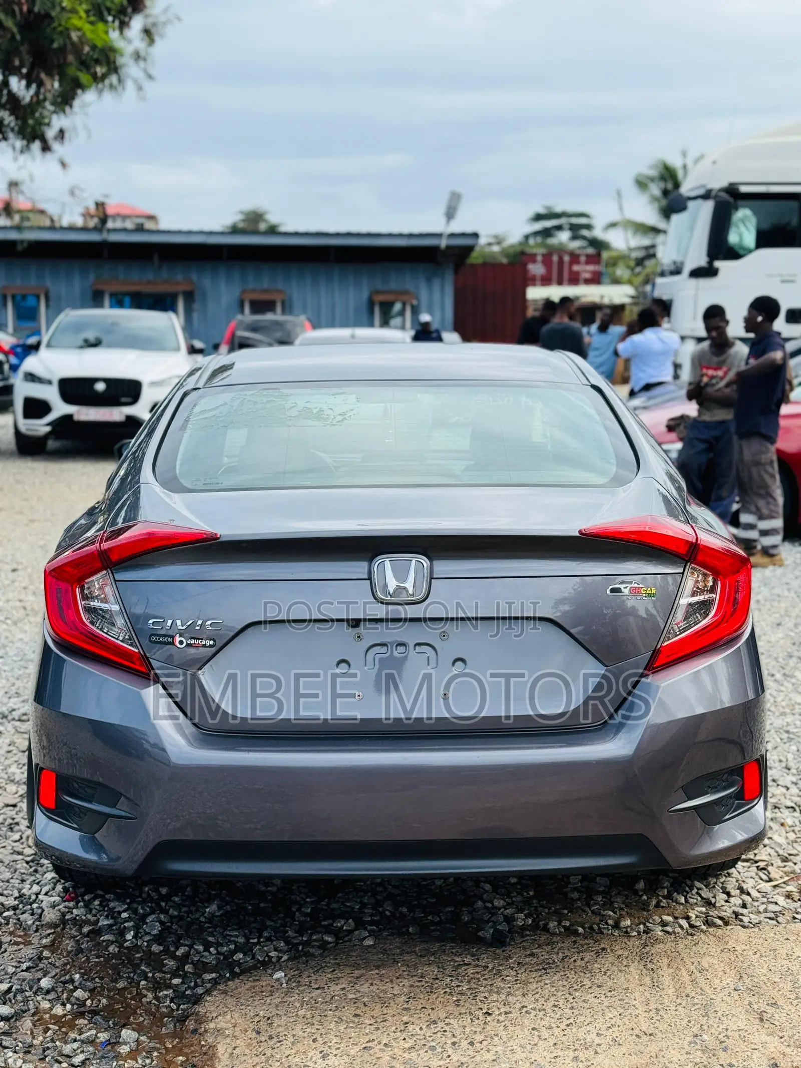Honda Civic EX 4dr Sedan (2.0L 4cyl) 2017 Gray