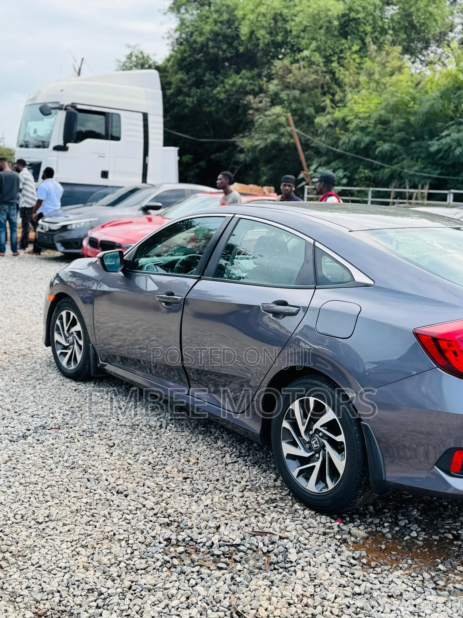 Honda Civic EX 4dr Sedan (2.0L 4cyl) 2017 Gray
