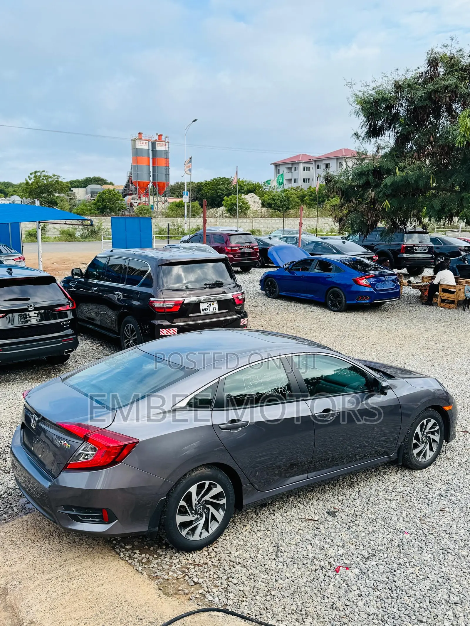 Honda Civic EX 4dr Sedan (2.0L 4cyl) 2017 Gray