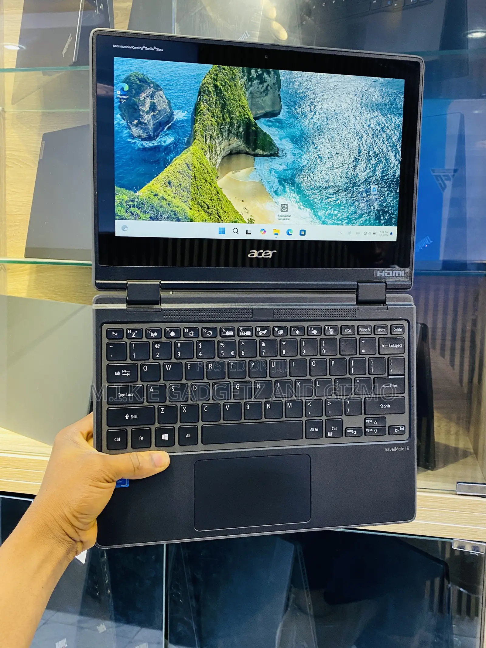 Laptop Acer TravelMate Spin B1 4GB Intel Celeron SSD 640GB