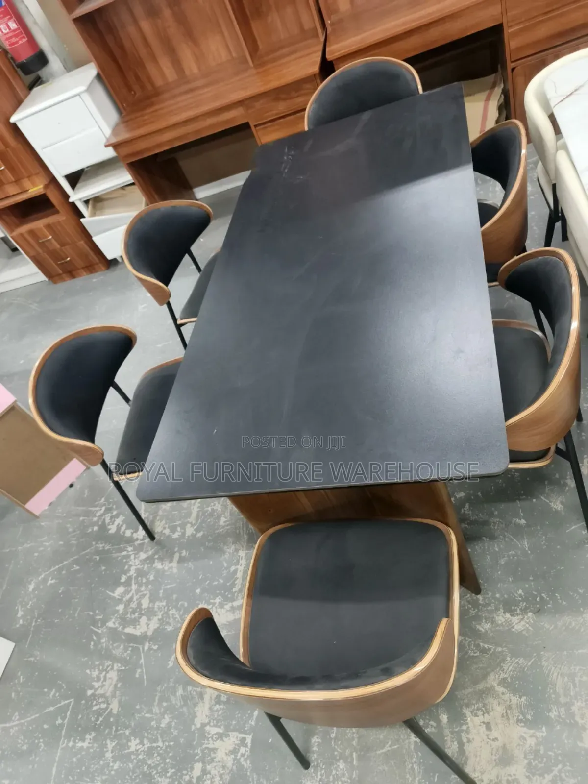 Mid-Century Curved-Back Dining Suite (Dining Set)