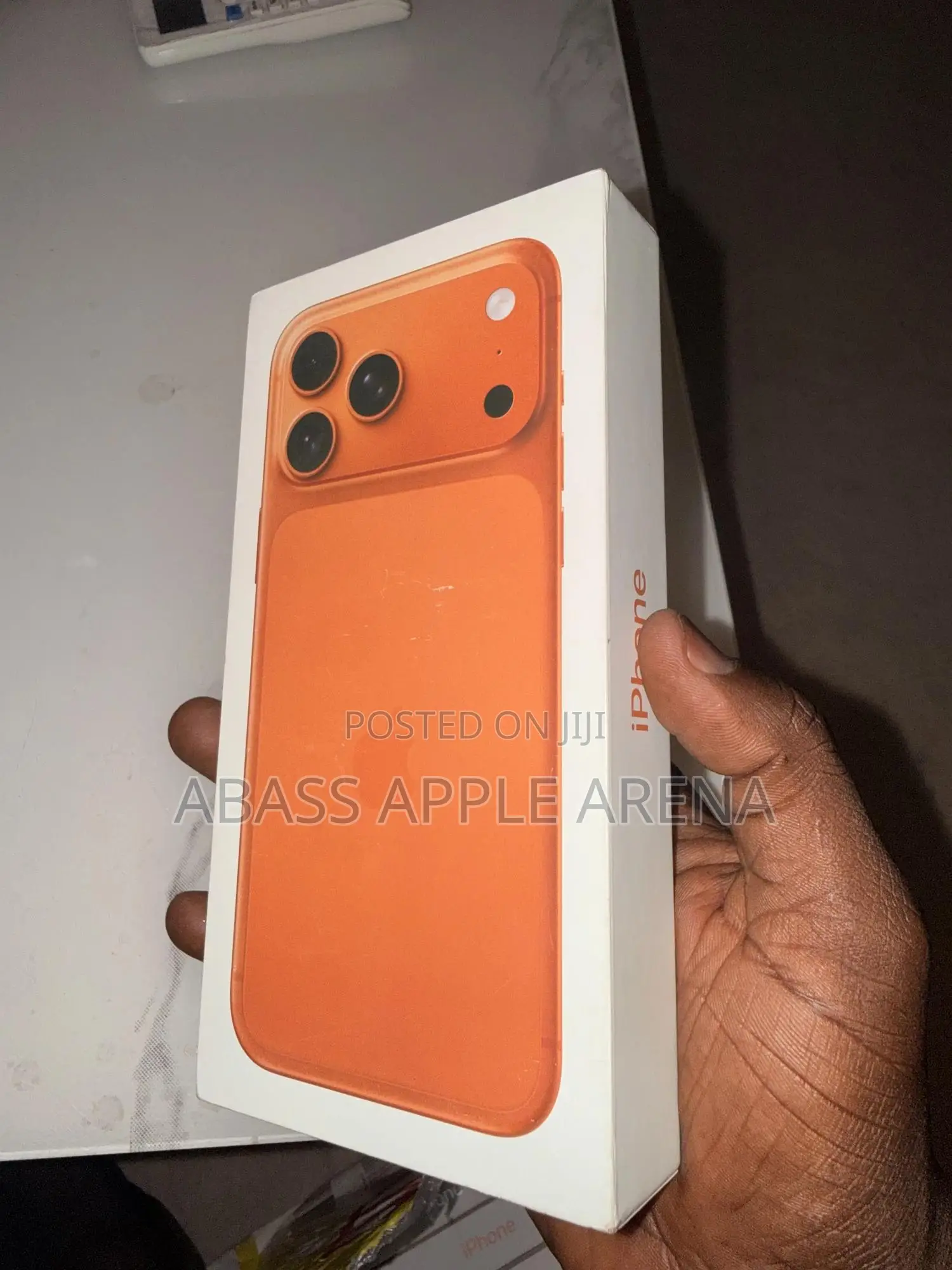 New Apple iPhone 17 Pro Max 256 GB Orange