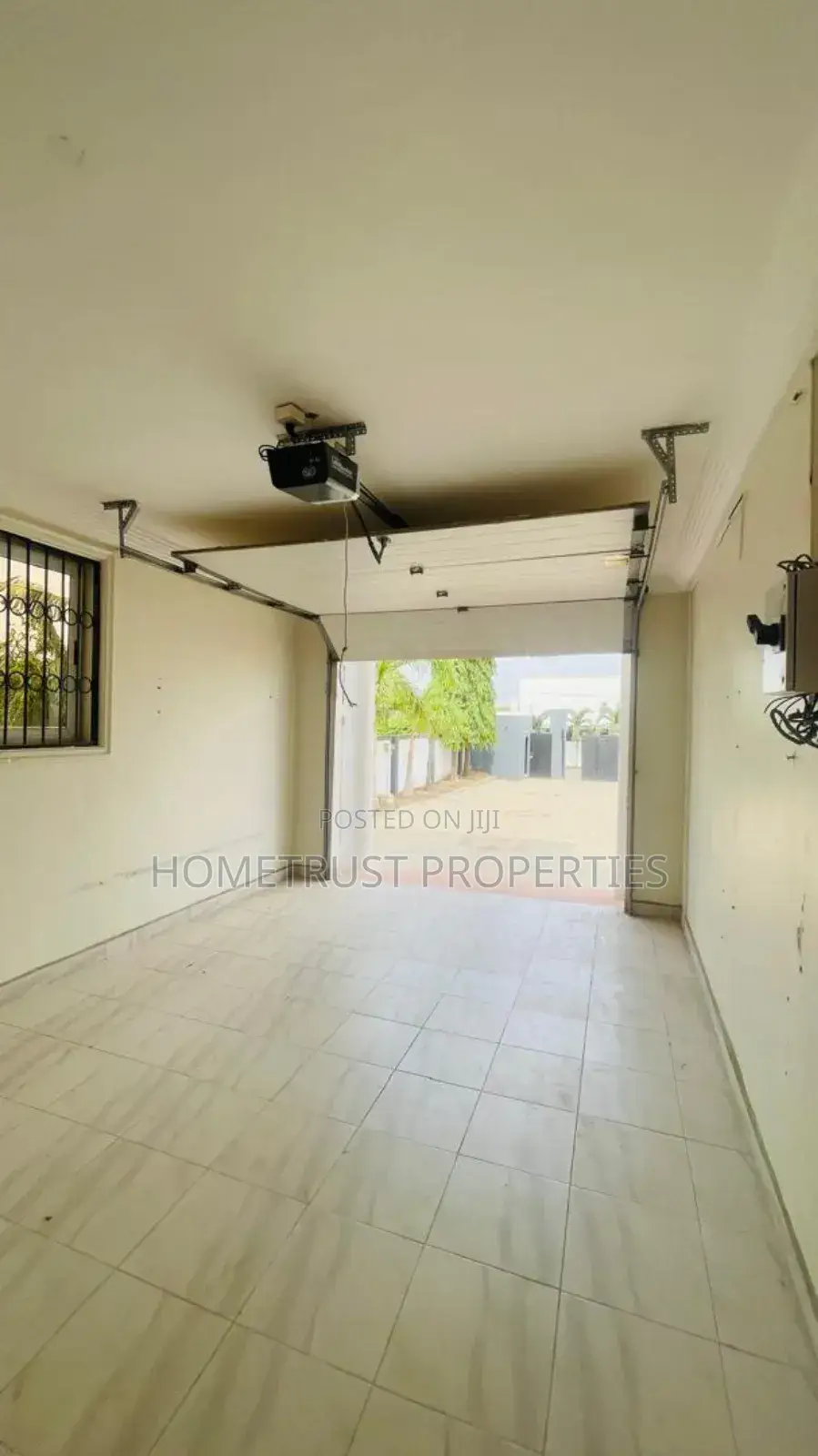 5bdrm House in Hometrust Properties, North Legon for rent