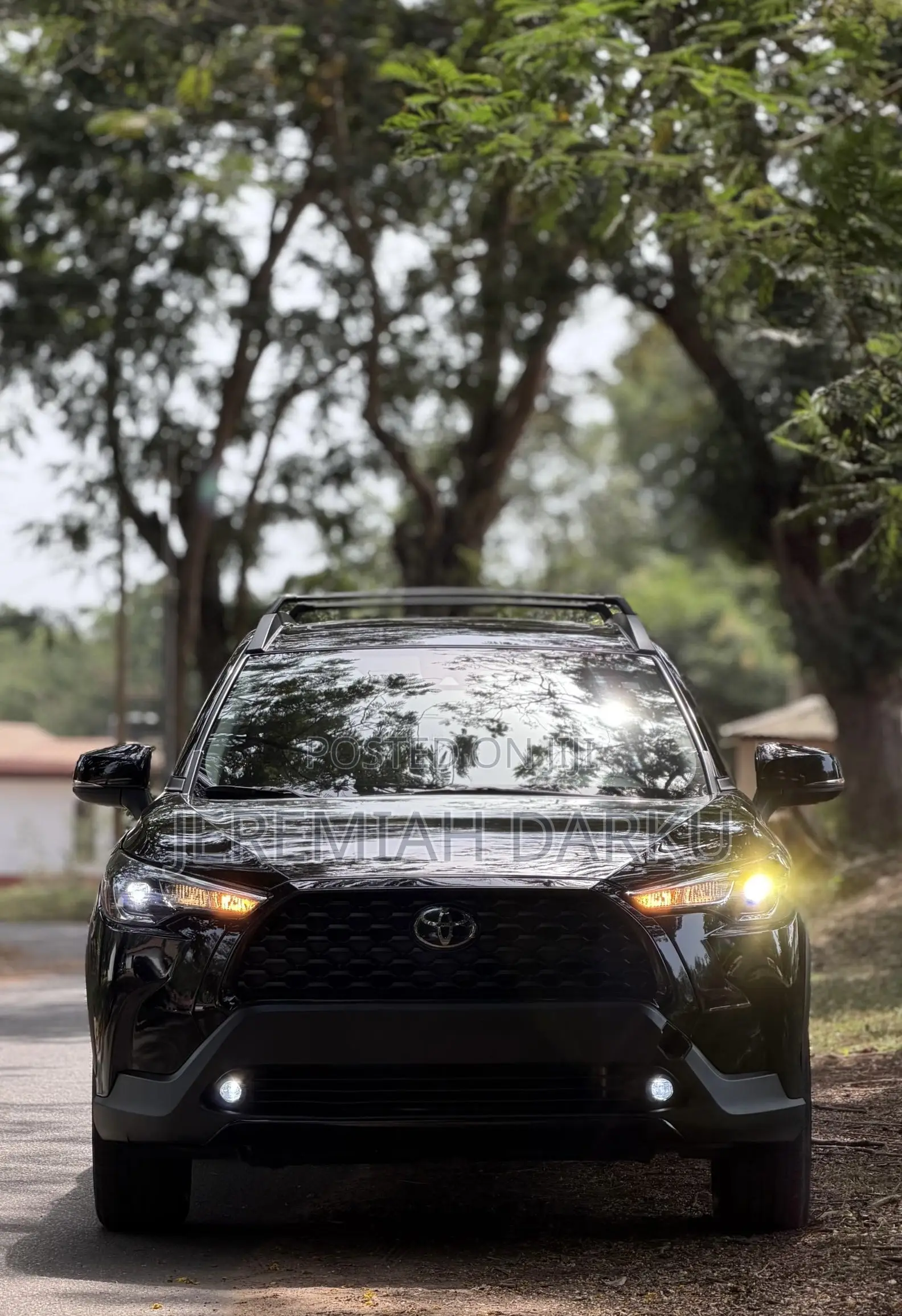Toyota Corolla Cross 2.0 Petrol AWD 2022 Black