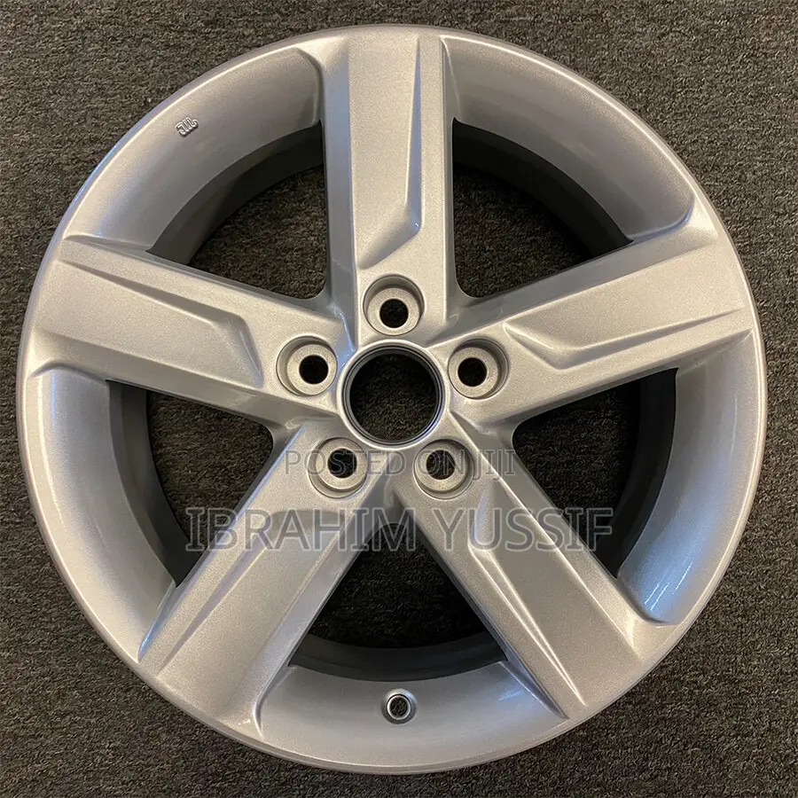 Camry Rim 17 Set Available