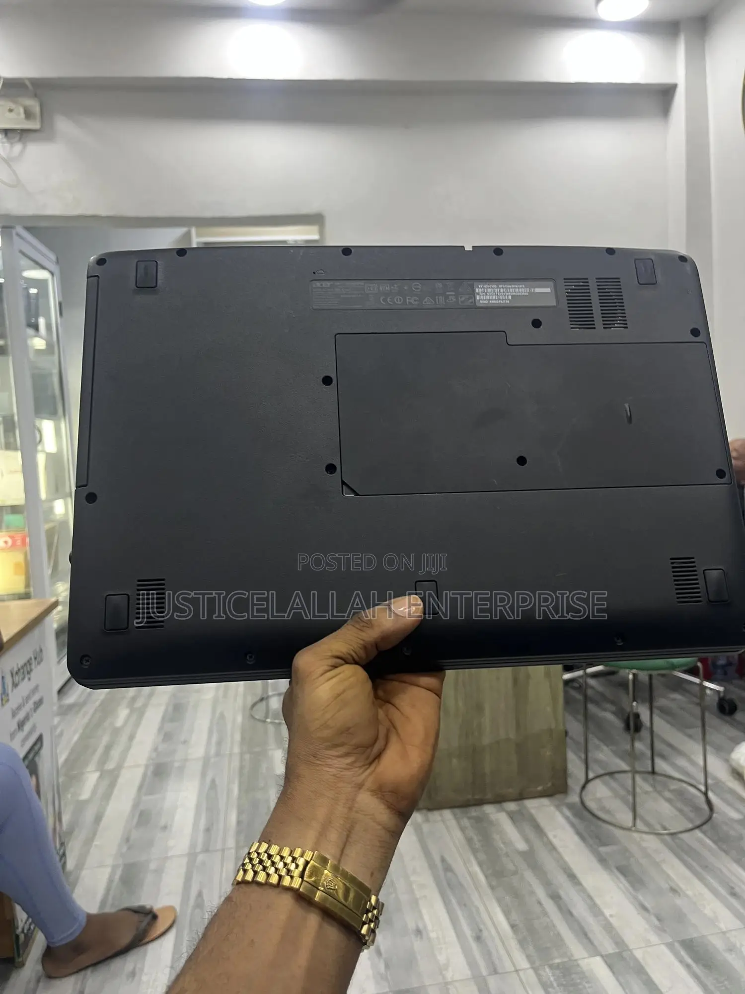 Laptop Acer Aspire ES1-533 4GB Intel Celeron HDD 1T