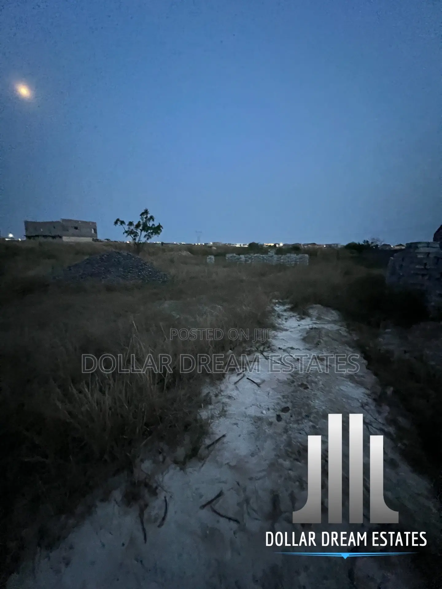 1 Plot on Sale in Tema Community 25