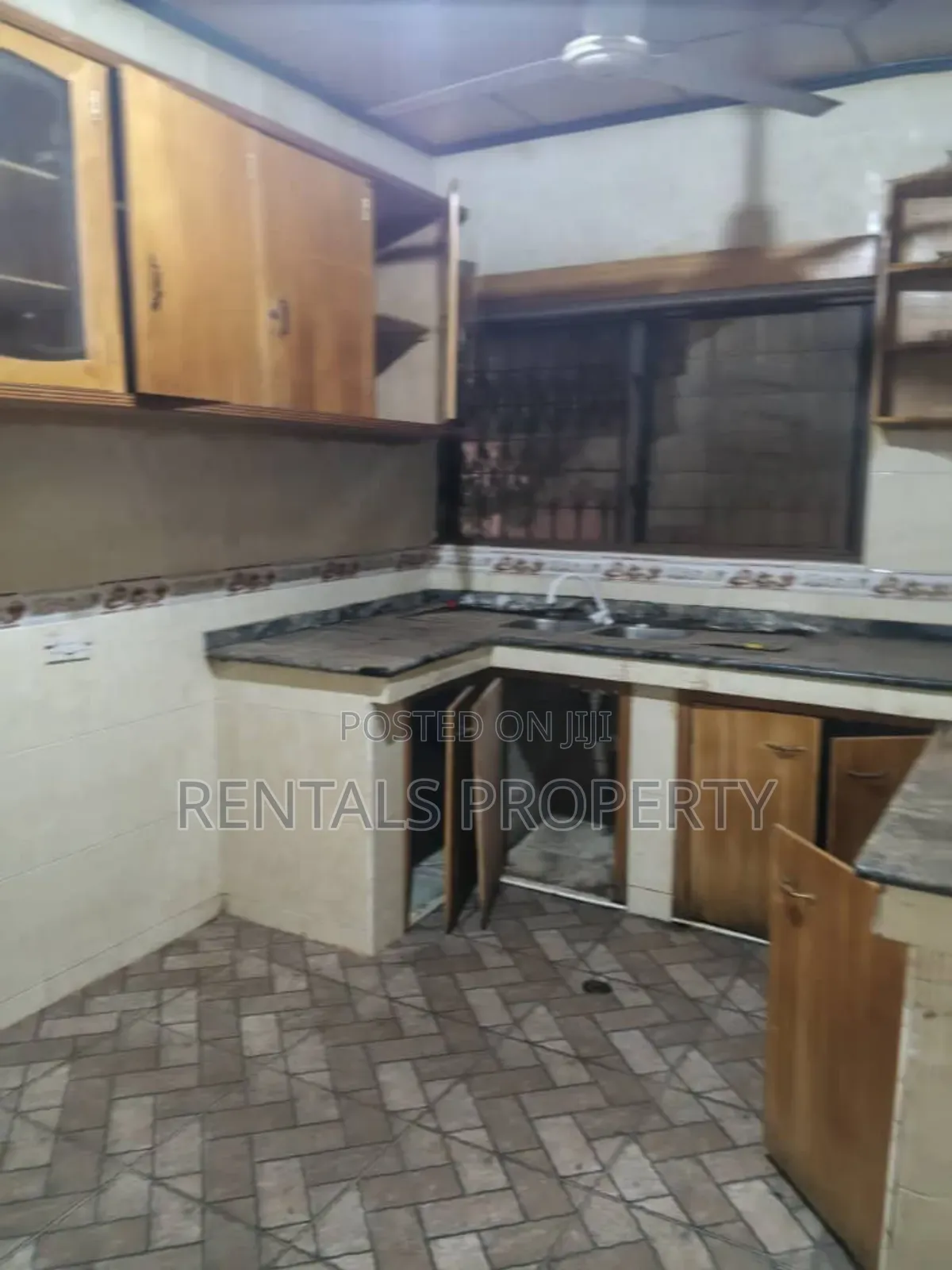 4bdrm House in Amrahia for rent