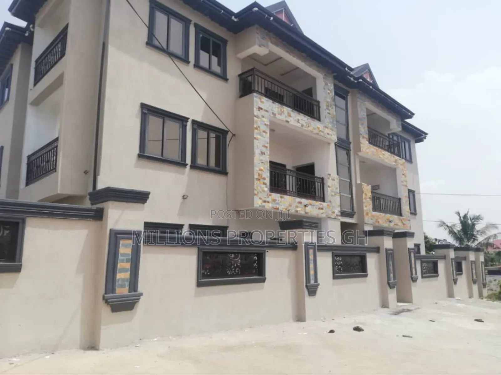 2bdrm Apartment in Millions Properties, Kumasi Metropolitan for rent