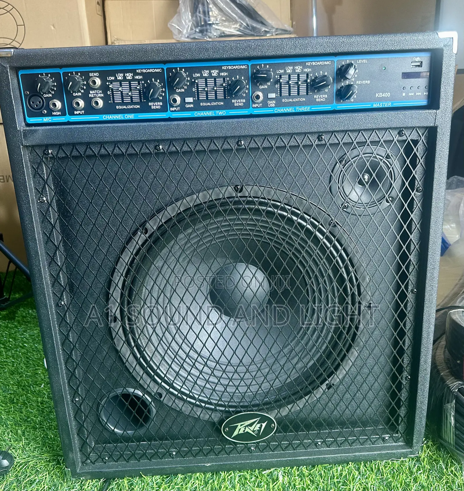 Peavey Kb400 Keyboard Combo 15 Inches
