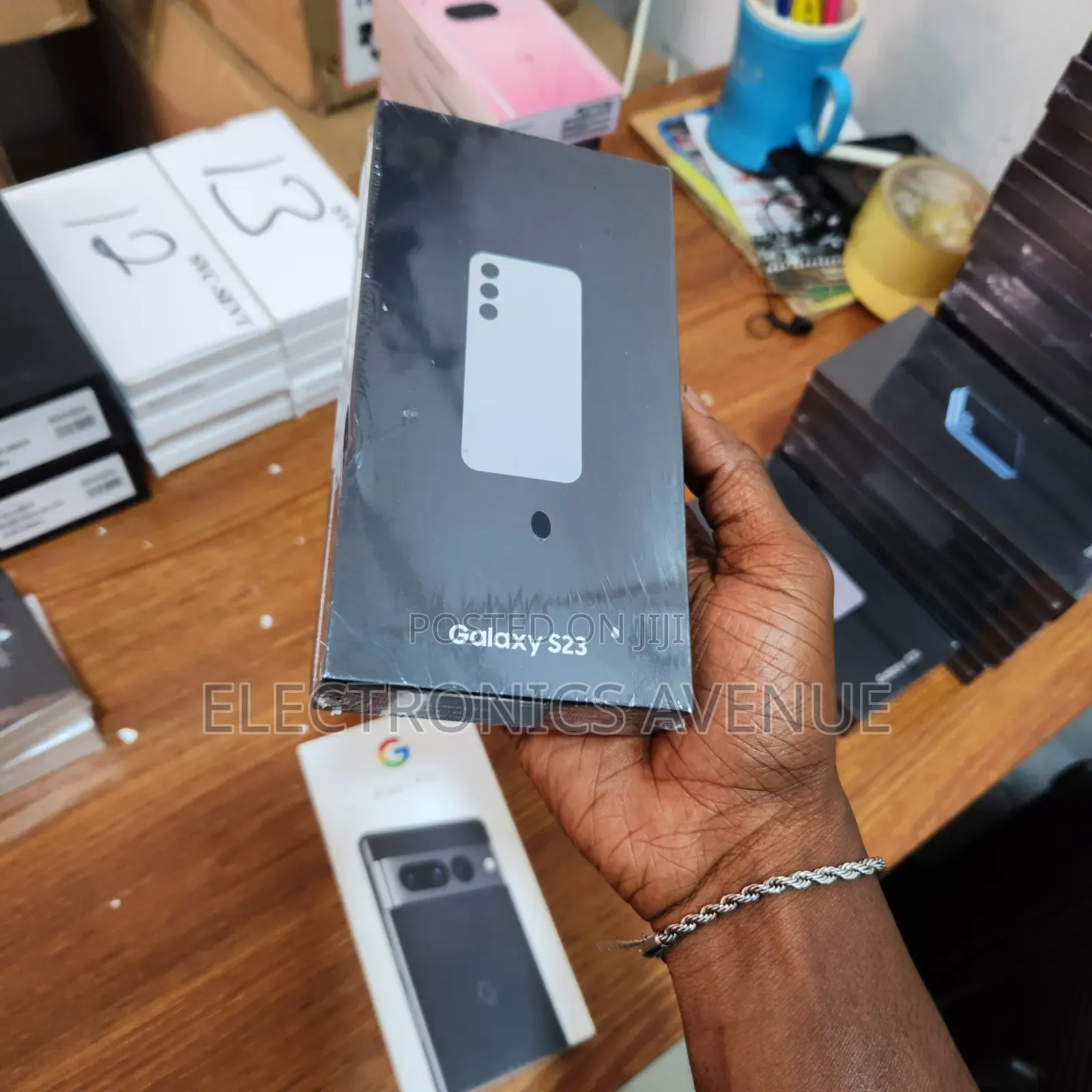 New Samsung Galaxy S23 256 GB