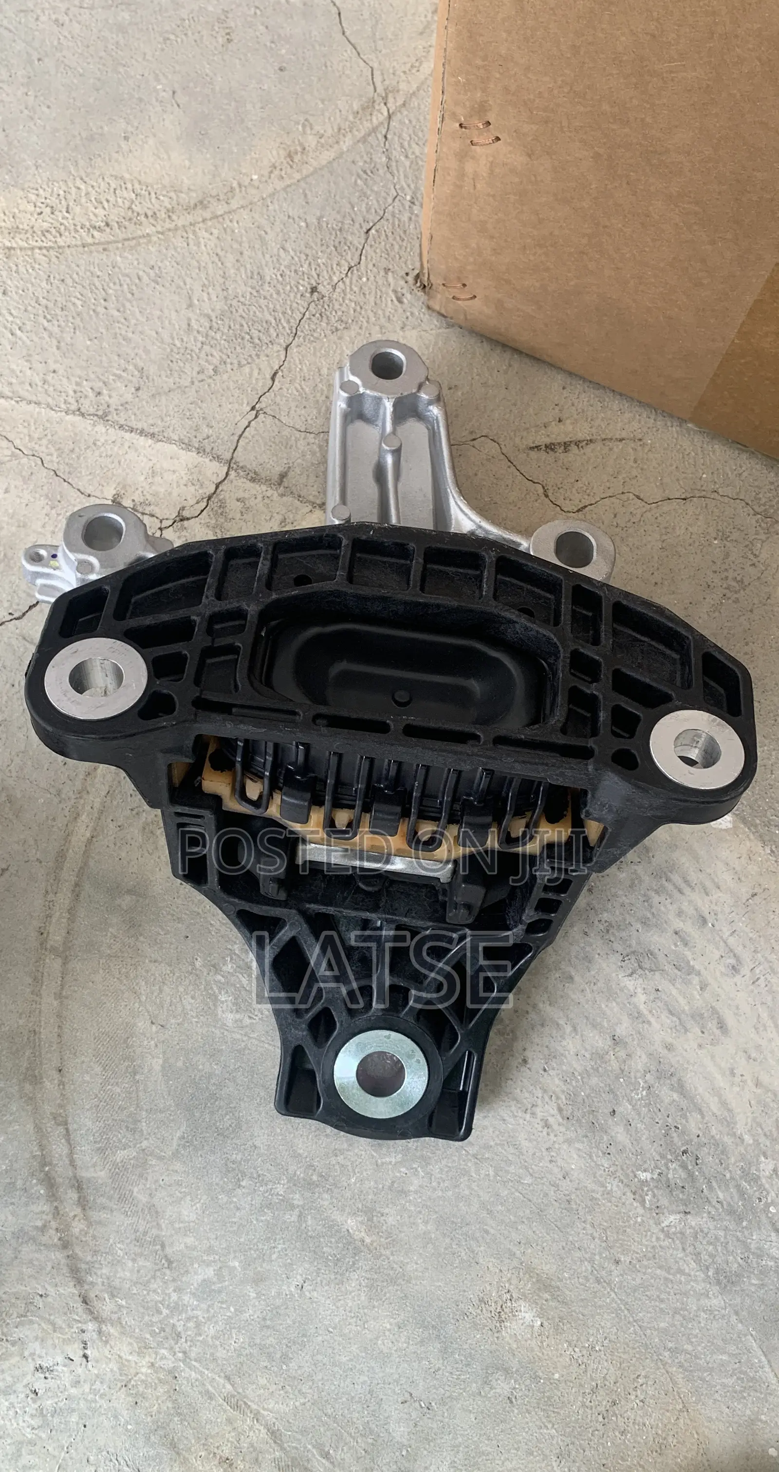 Honda Cr-v 2023,2024,2025 Engine Seat/Mount (Down) or Gearbox Mount
