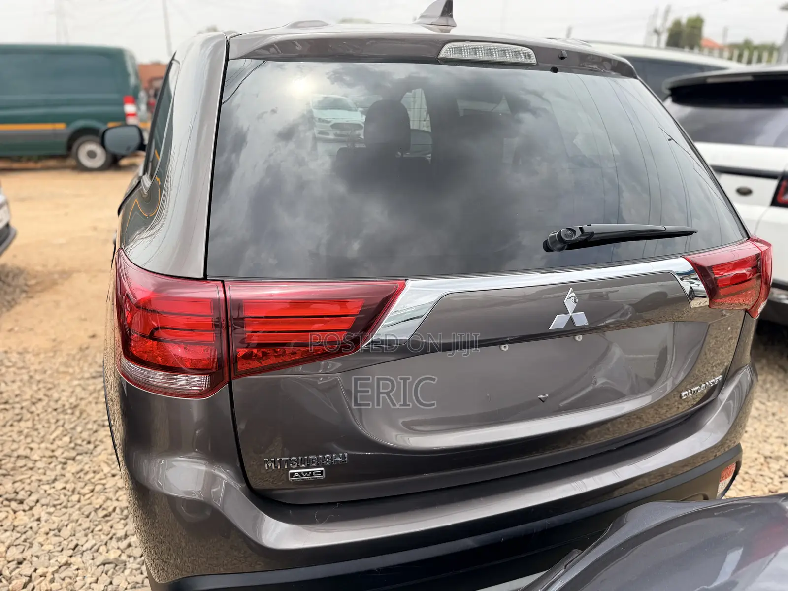 Mitsubishi Outlander 2.4 PHEV AWD 2019 Brown