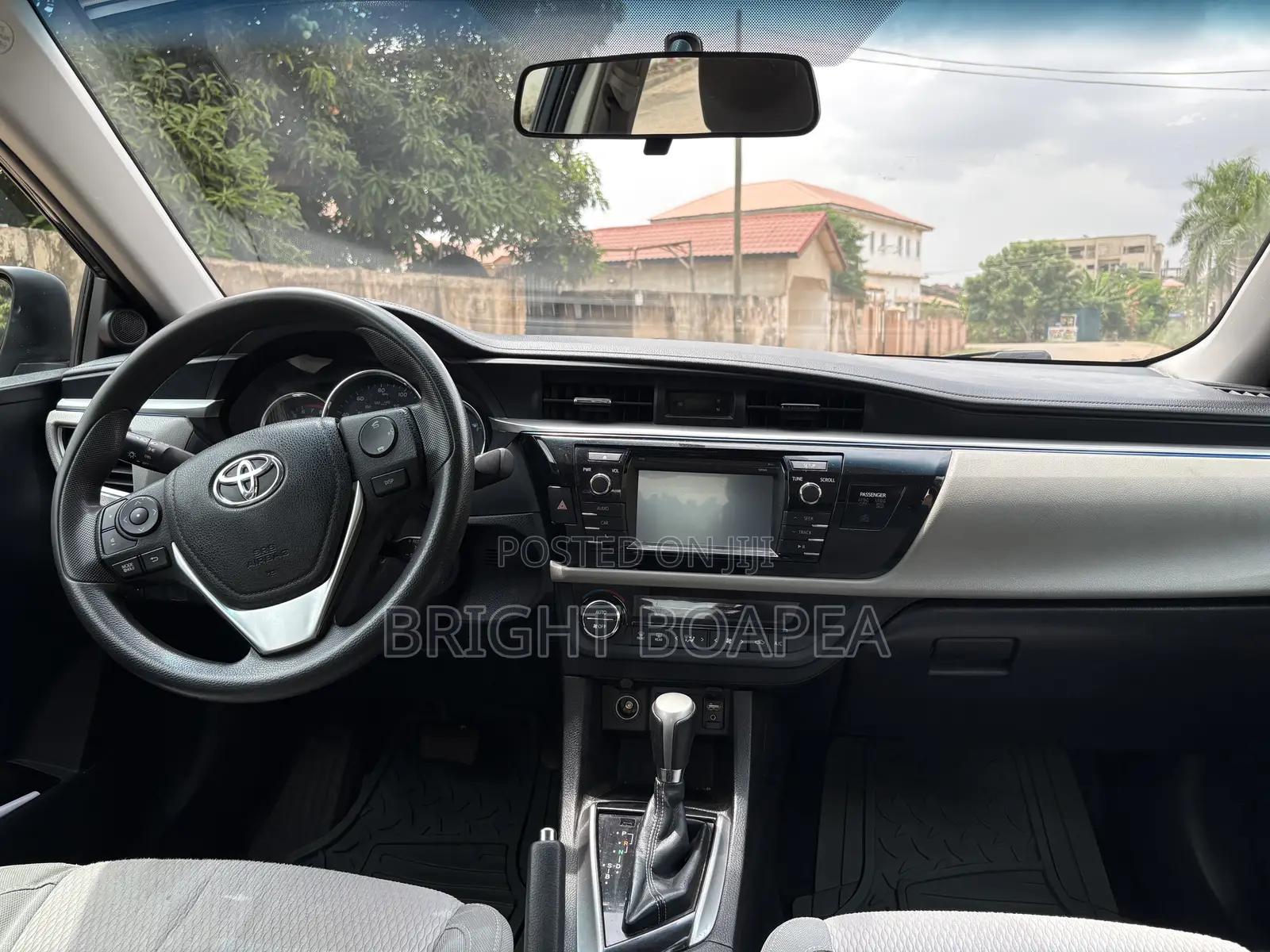 Toyota Corolla LE Eco 4dr Sedan (1.8L 4cyl CVT) 2015 Gray