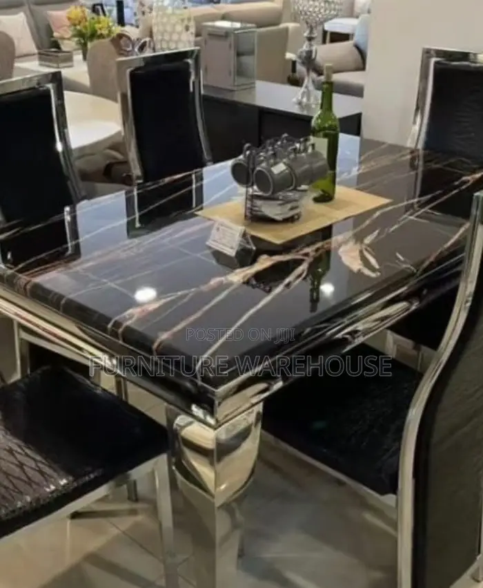 Six Seater Dinning Set