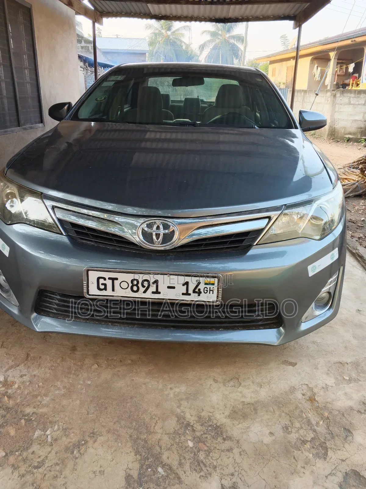 Toyota Camry LE 4dr Sedan (2.5L 4cyl 6A) 2012 Gray