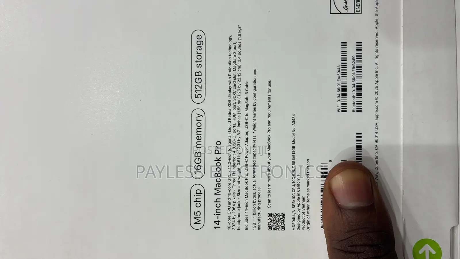 New Laptop Apple Macbook Pro 2025 M5 14-inch 16GB Apple M5 SSD 512GB