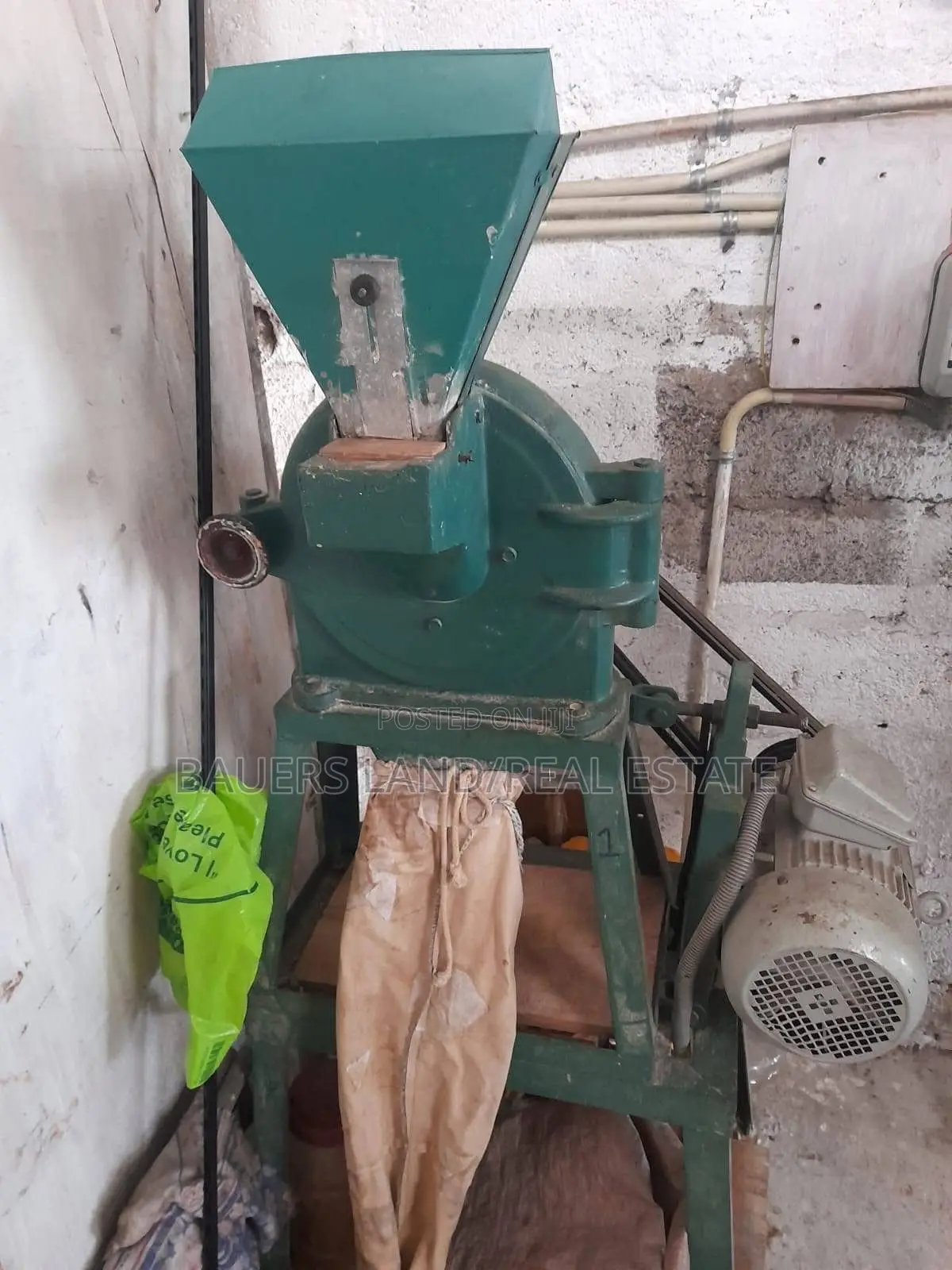 Corn Mill Machine