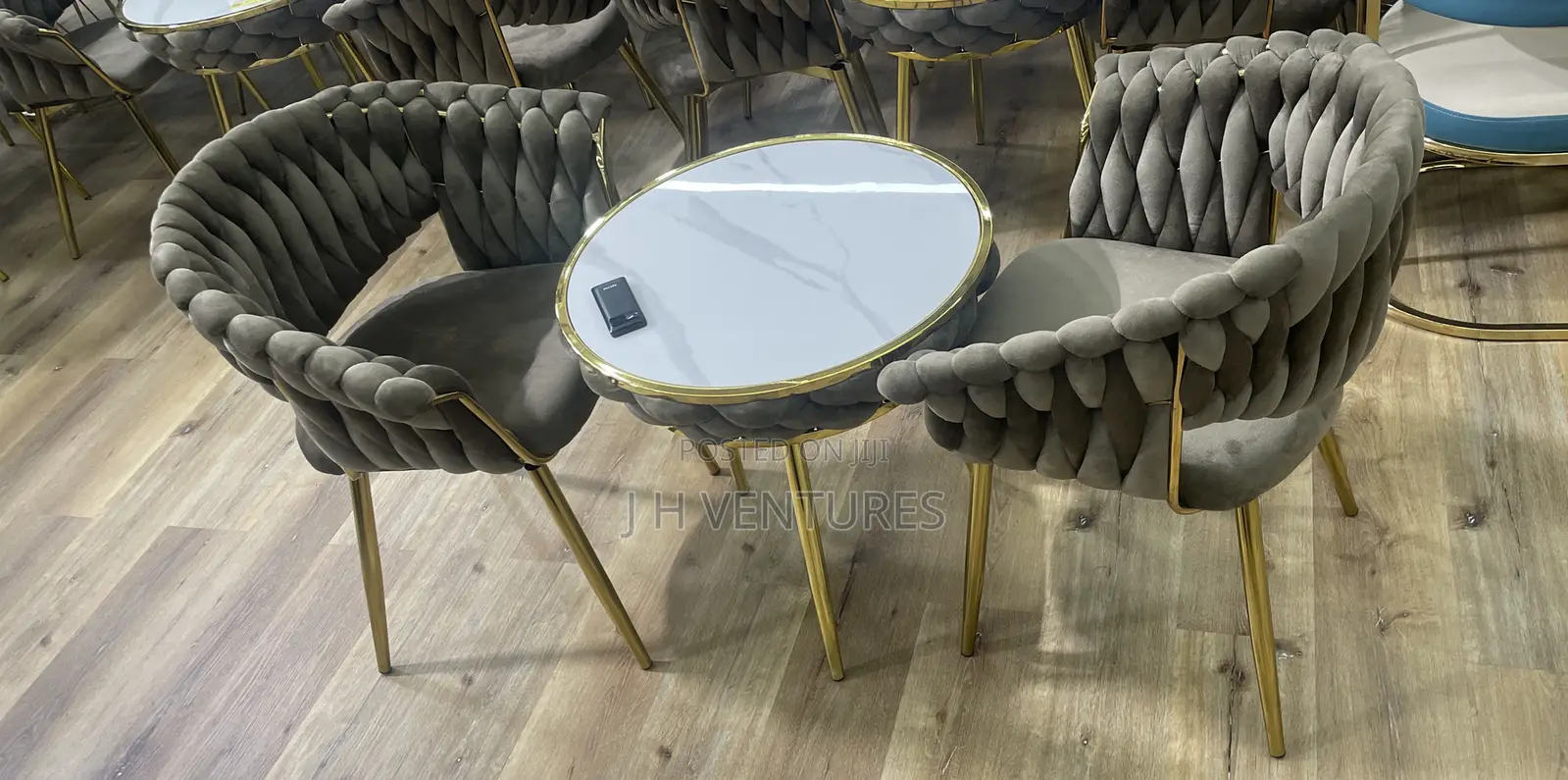 Leisure Table Set