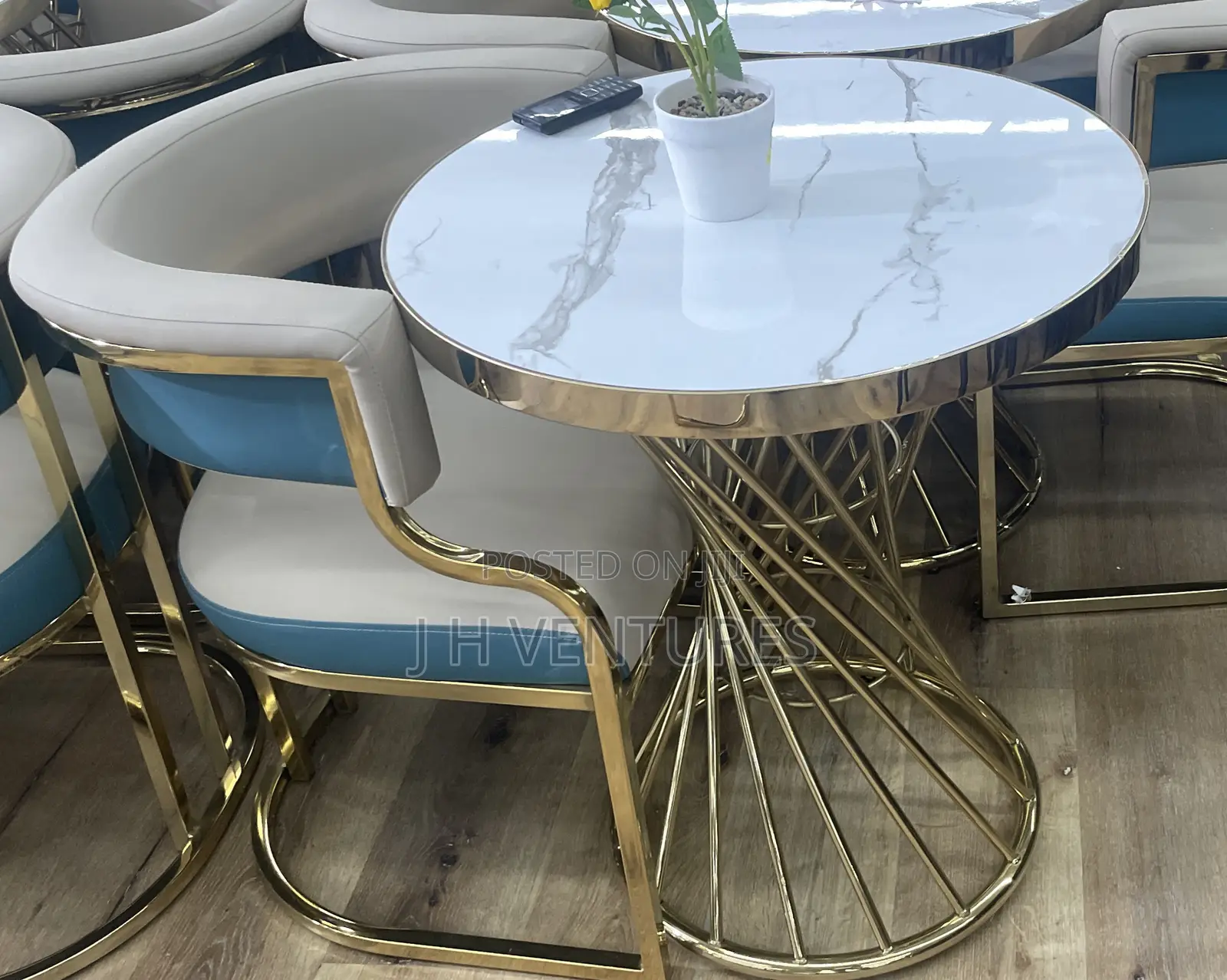 Leisure Table Set S-01