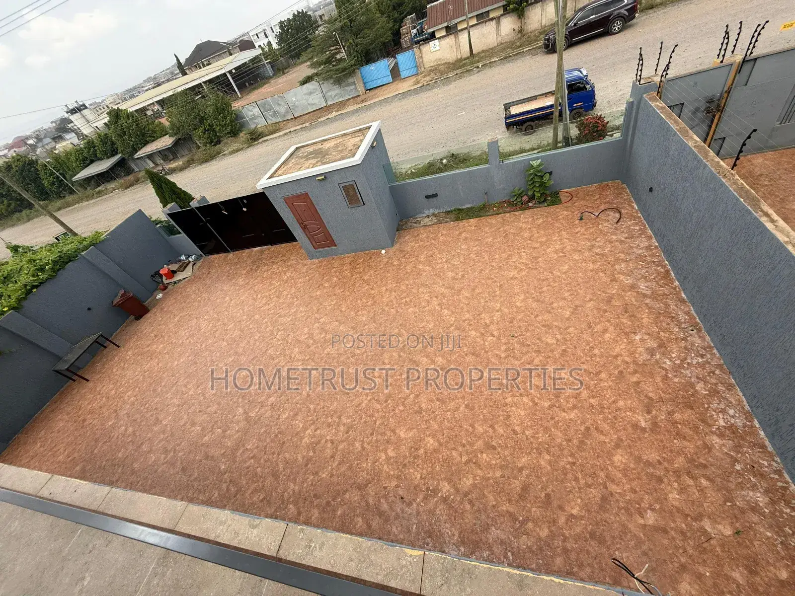 4bdrm Duplex in Hometrust Properties, Nmai-Dzorn for rent