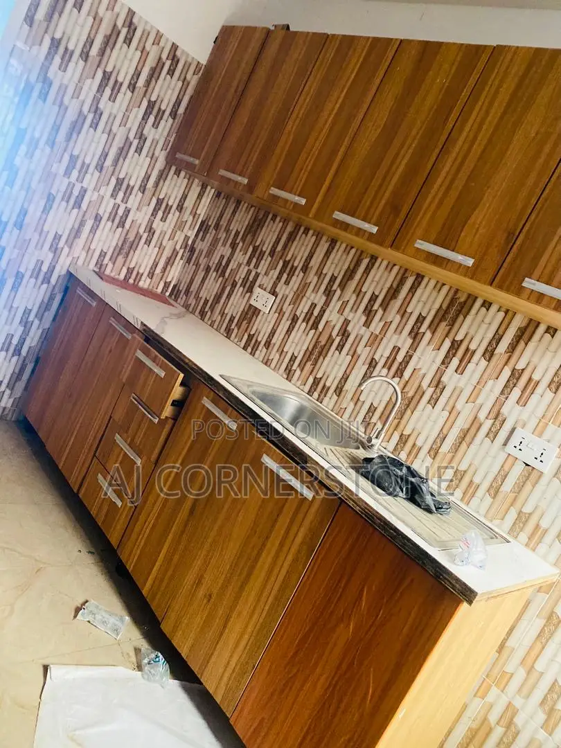 4bdrm House in Amasaman for rent