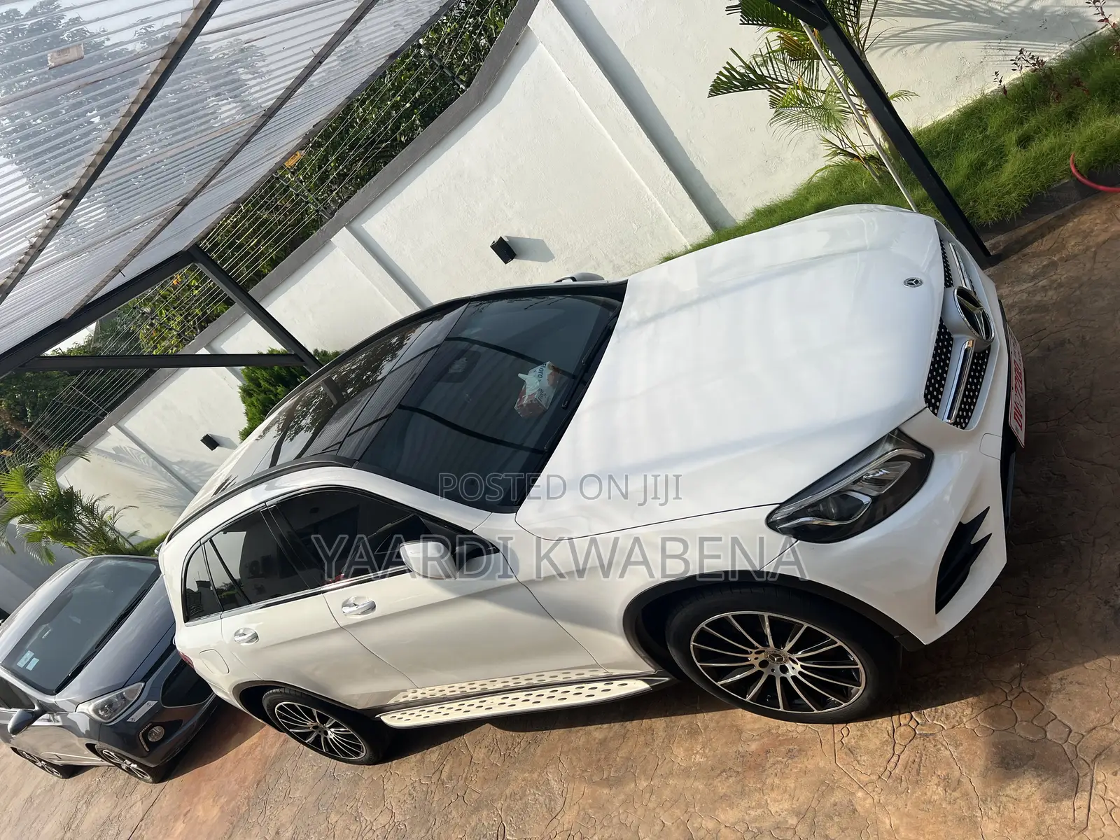 Mercedes-Benz GLC-Class 2019 Off white