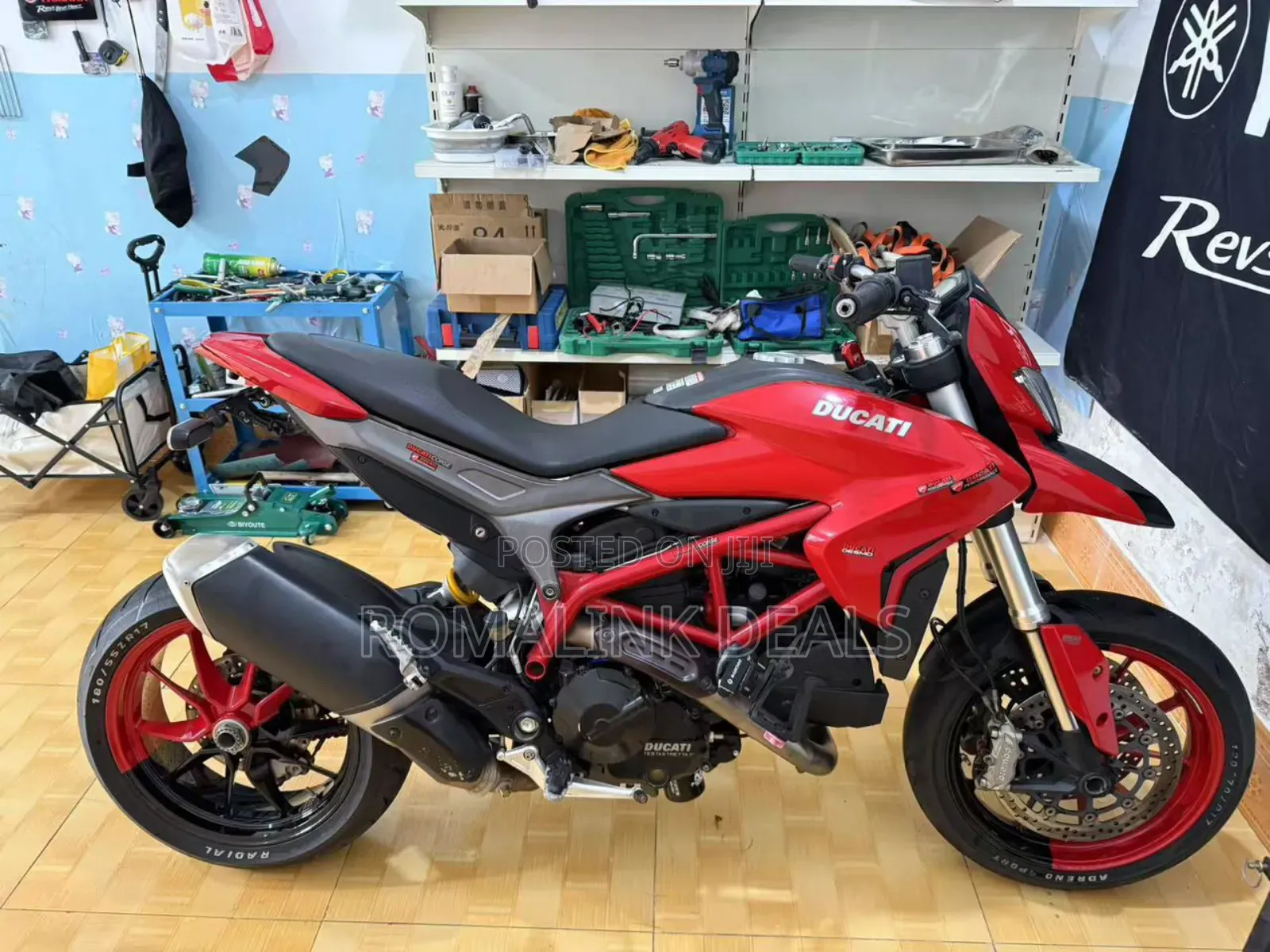 Ducati Hypermotard 950 SP 2019 Red