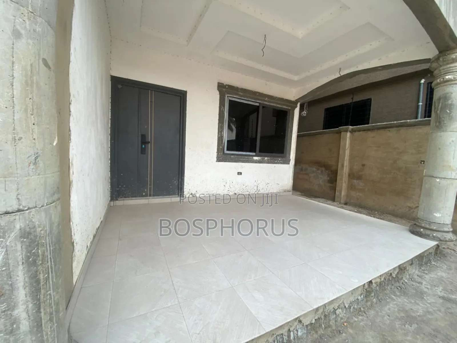 2bdrm Apartment in Lapaz Nyamekye, Nyanmekye for rent