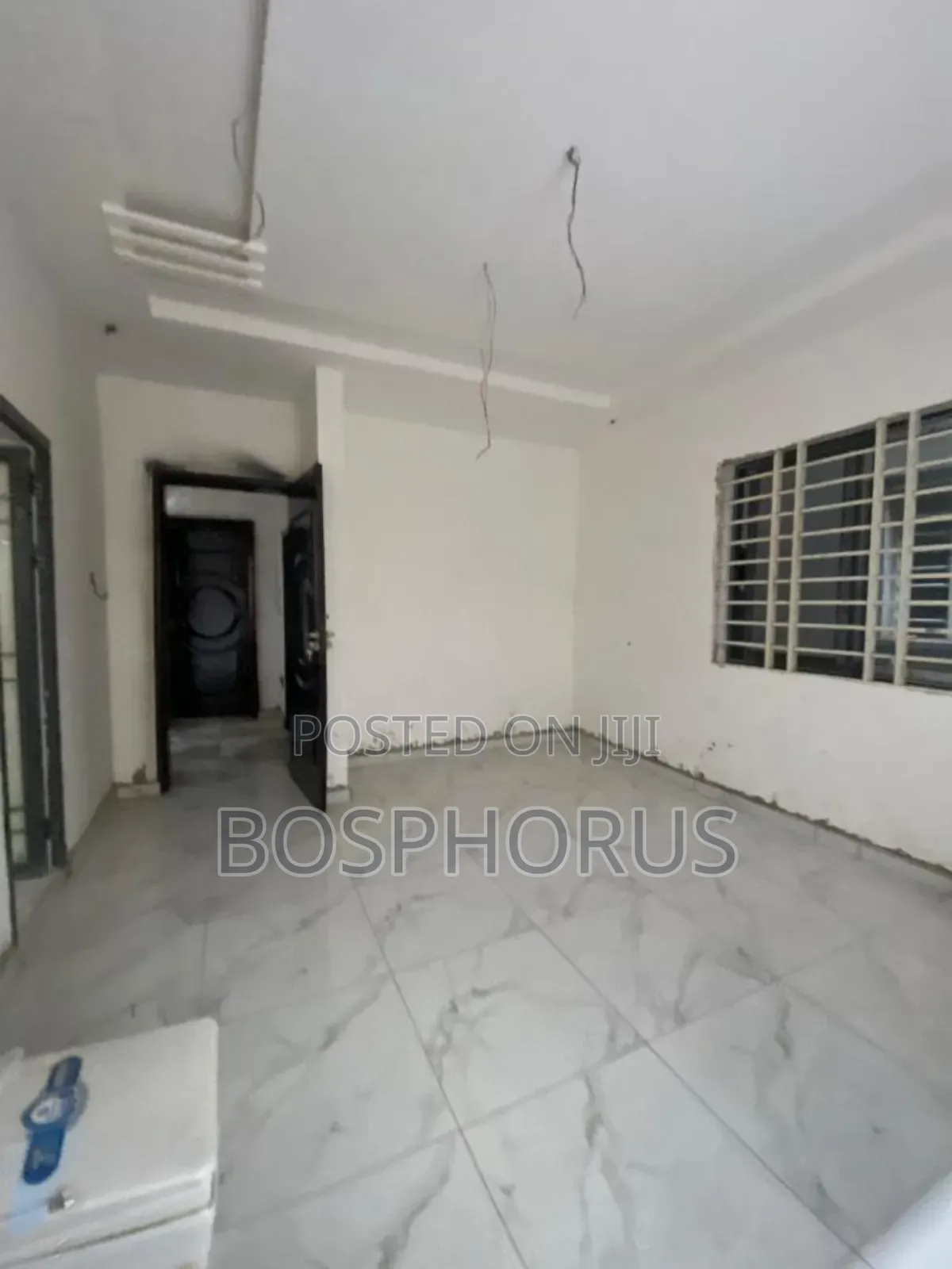 2bdrm Apartment in Lapaz Nyamekye, Nyanmekye for rent