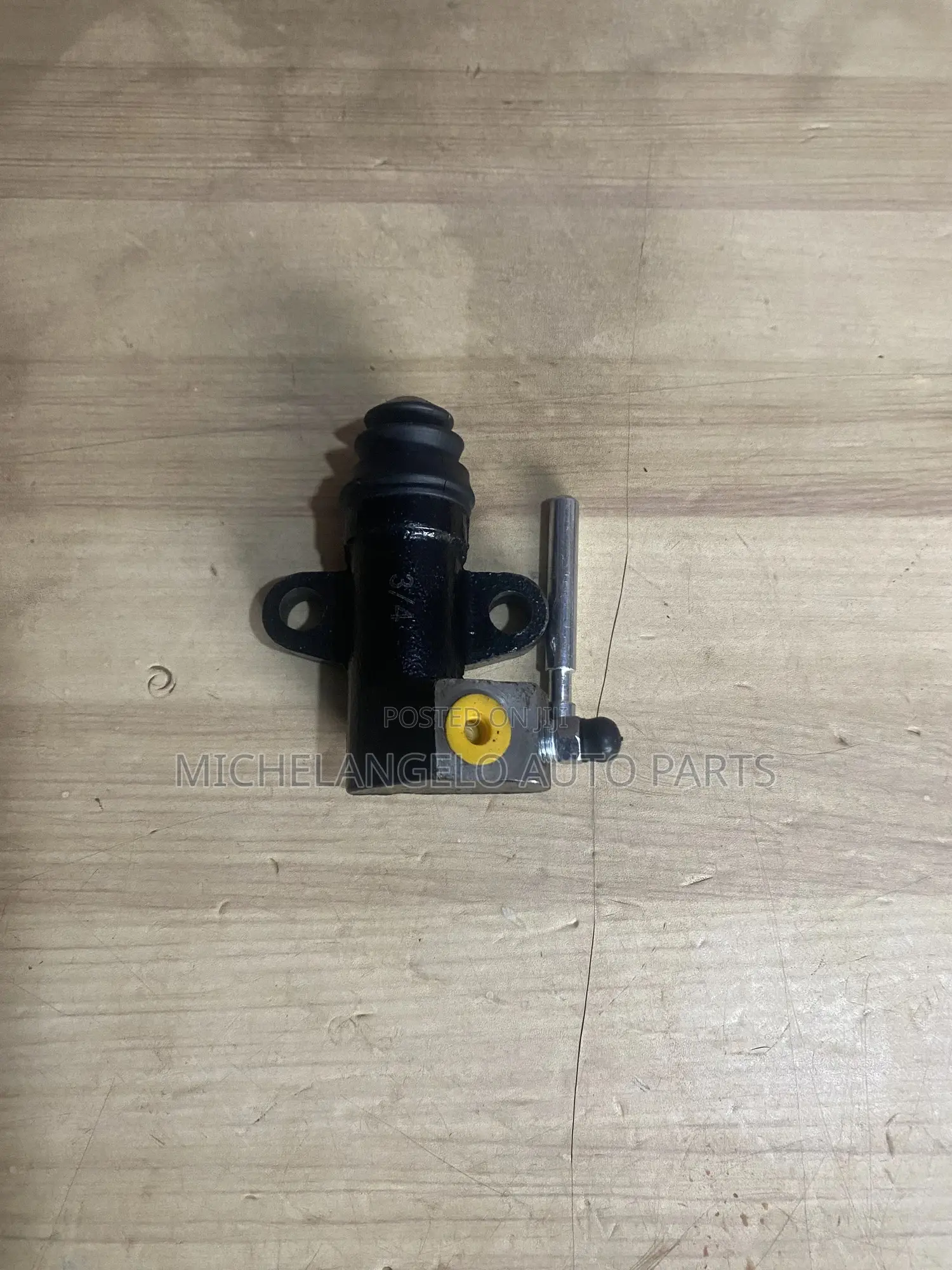 Down Clutch Pot Nissan Hardbody