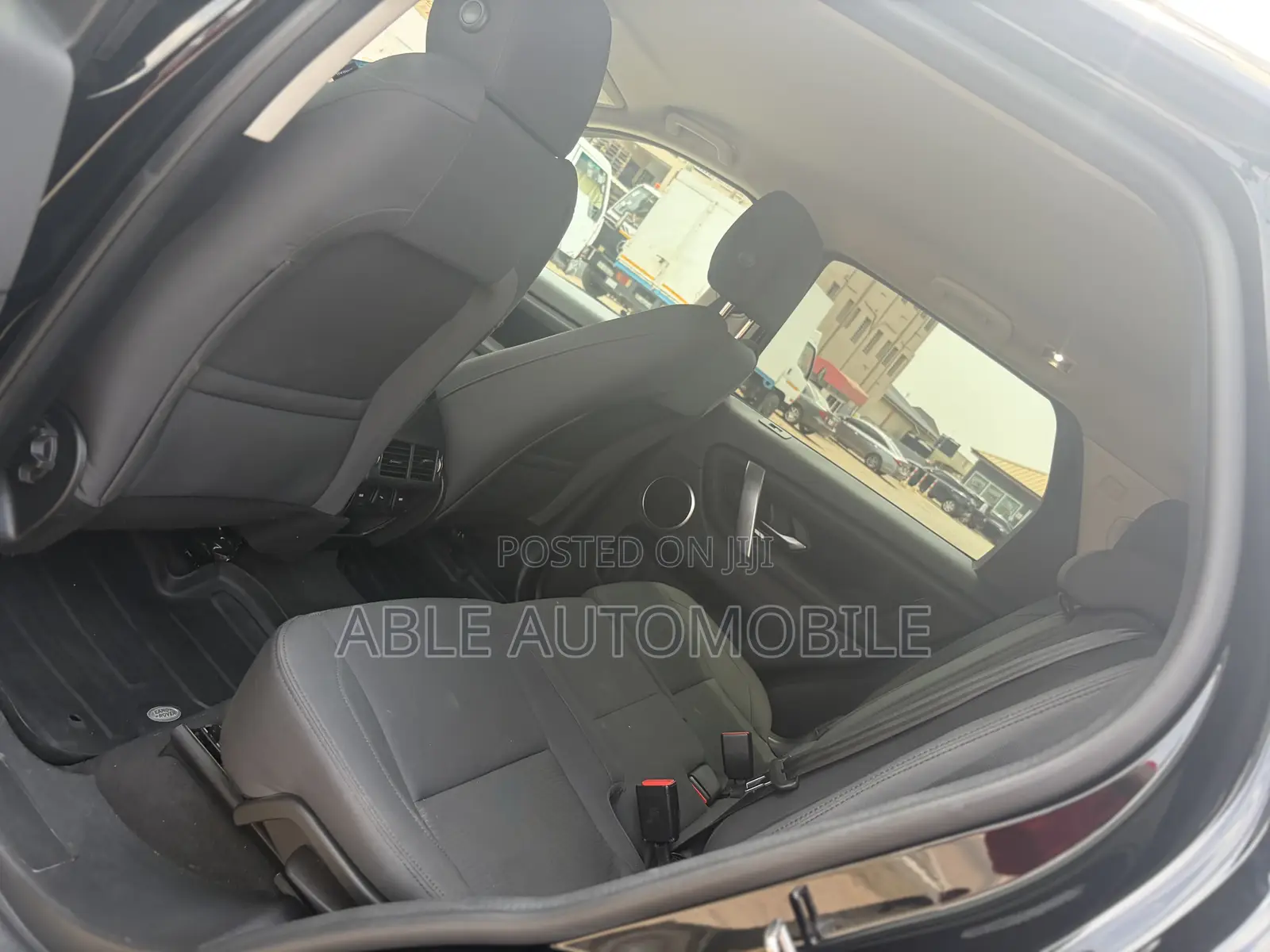 Land Rover Discovery Sport SE 2020 Black