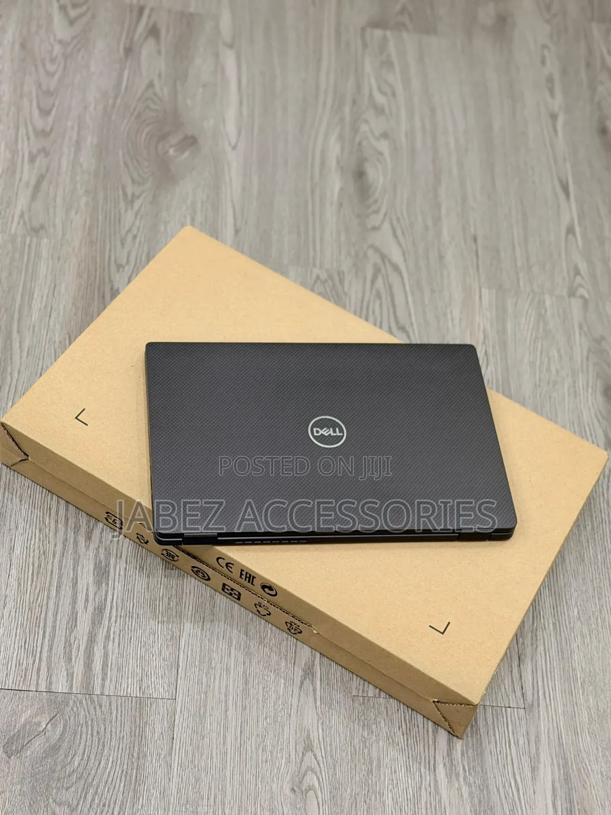 Laptop Dell Vostro 5481 16GB Intel Core i5 HDD+SSD 750GB