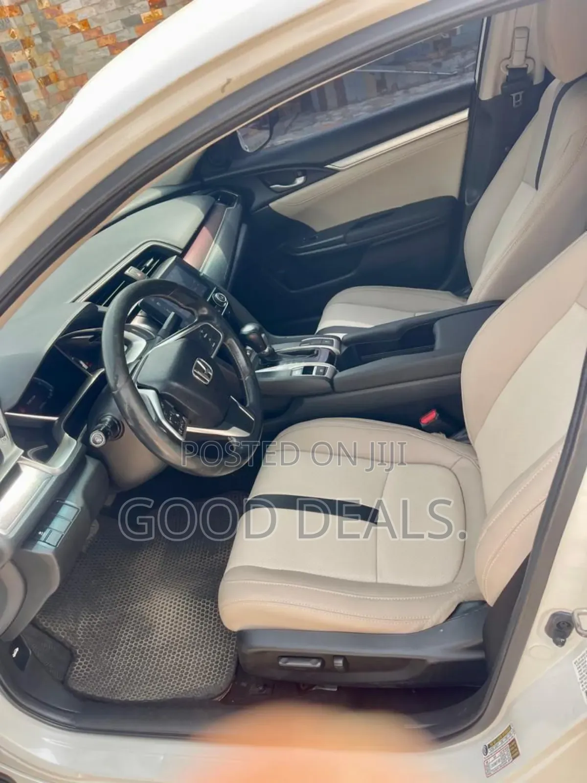 Honda Civic EX-L 4dr Sedan (1.5L 4cyl) 2017 White