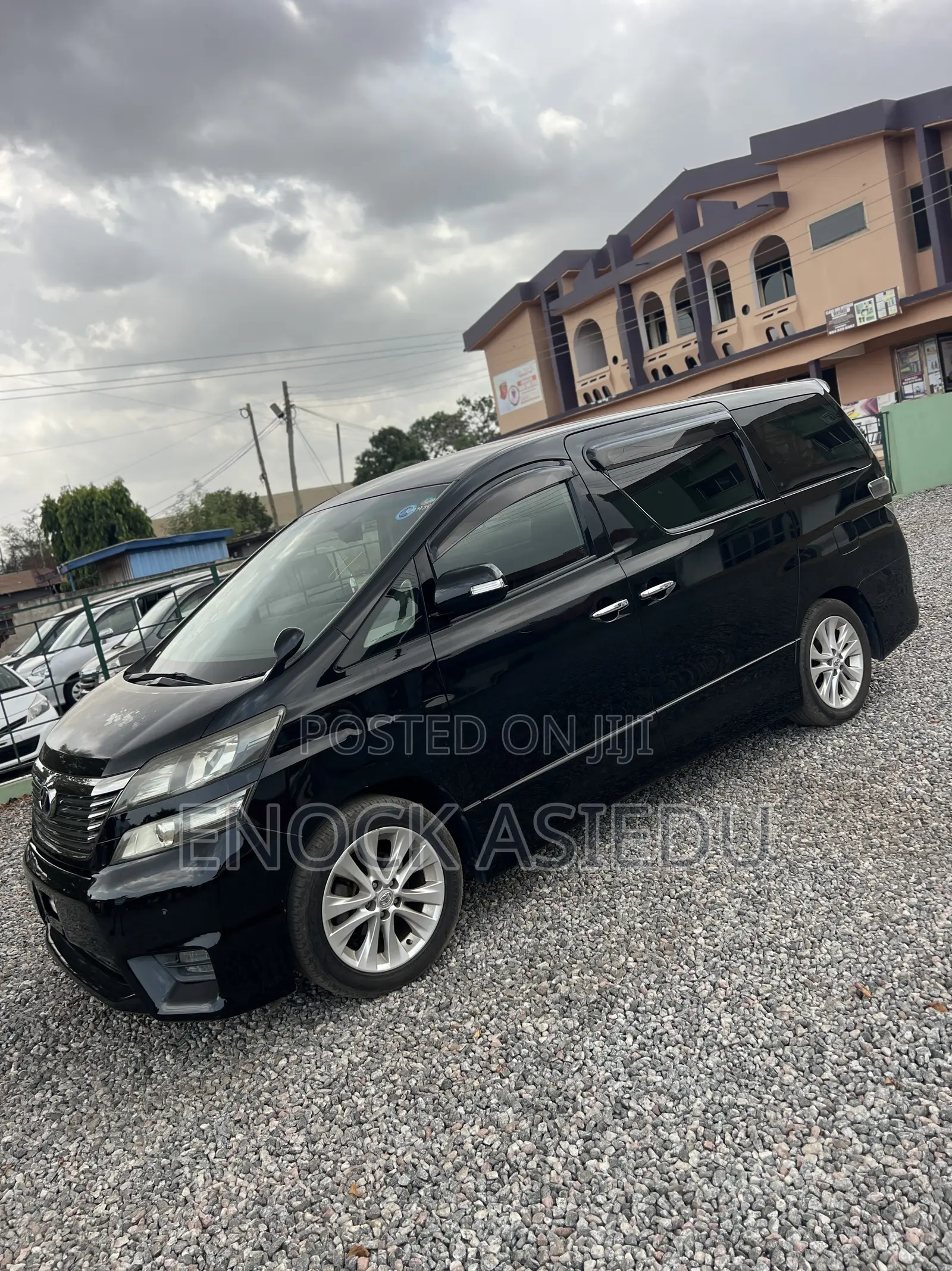 Toyota Vellfire 2011 Black