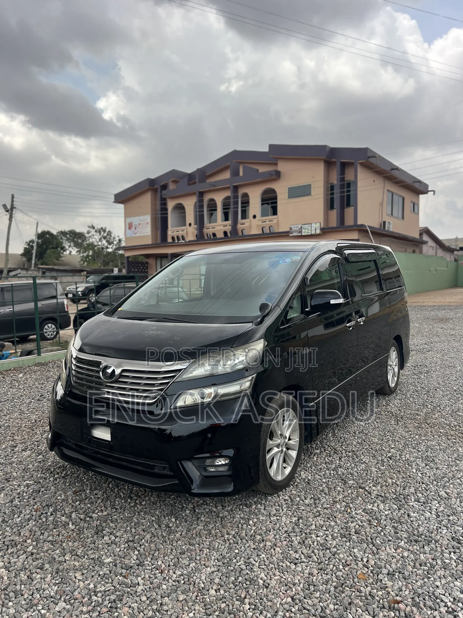 Toyota Vellfire 2011 Black