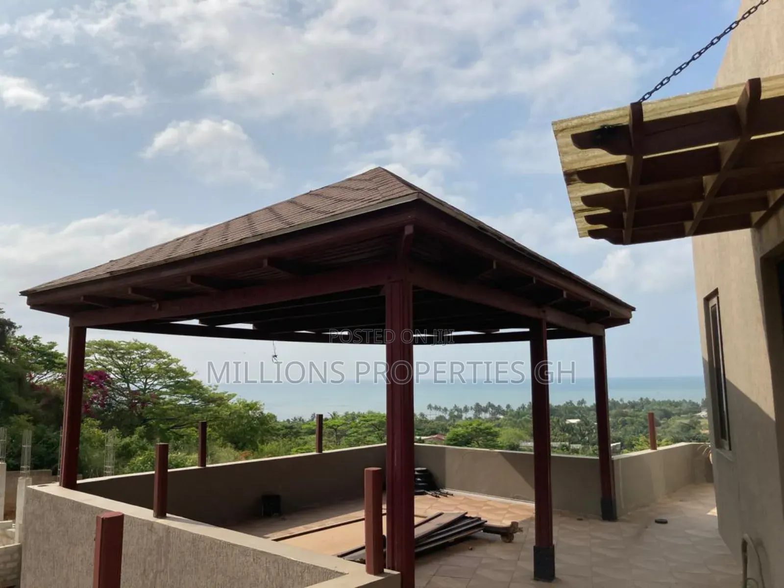 Furnished 6bdrm House in Millions Properties, Accra Metropolitan