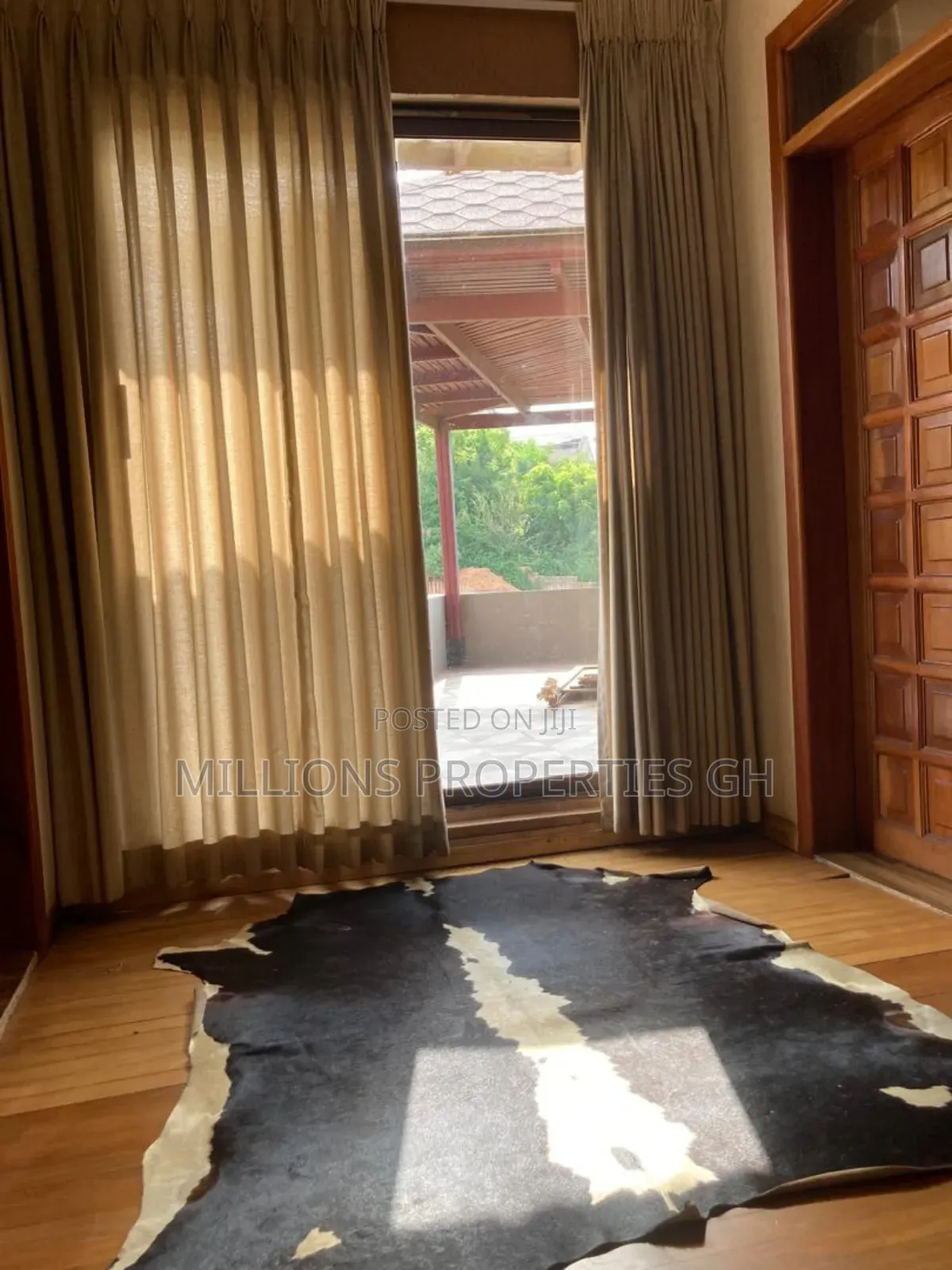 Furnished 6bdrm House in Millions Properties, Accra Metropolitan