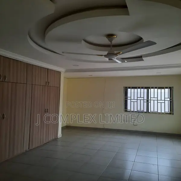 4bdrm House in North Ridge for rent
