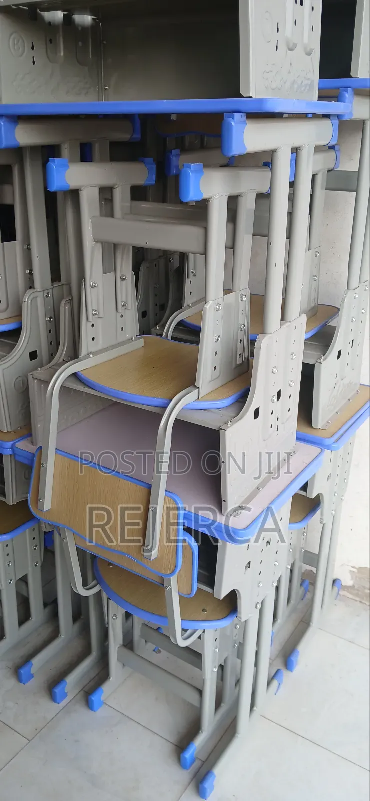 Students Study Table and Chair