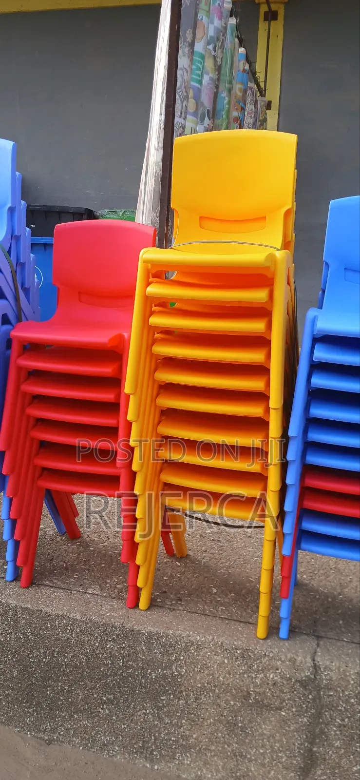 Affordable Kids Plastic Chairs