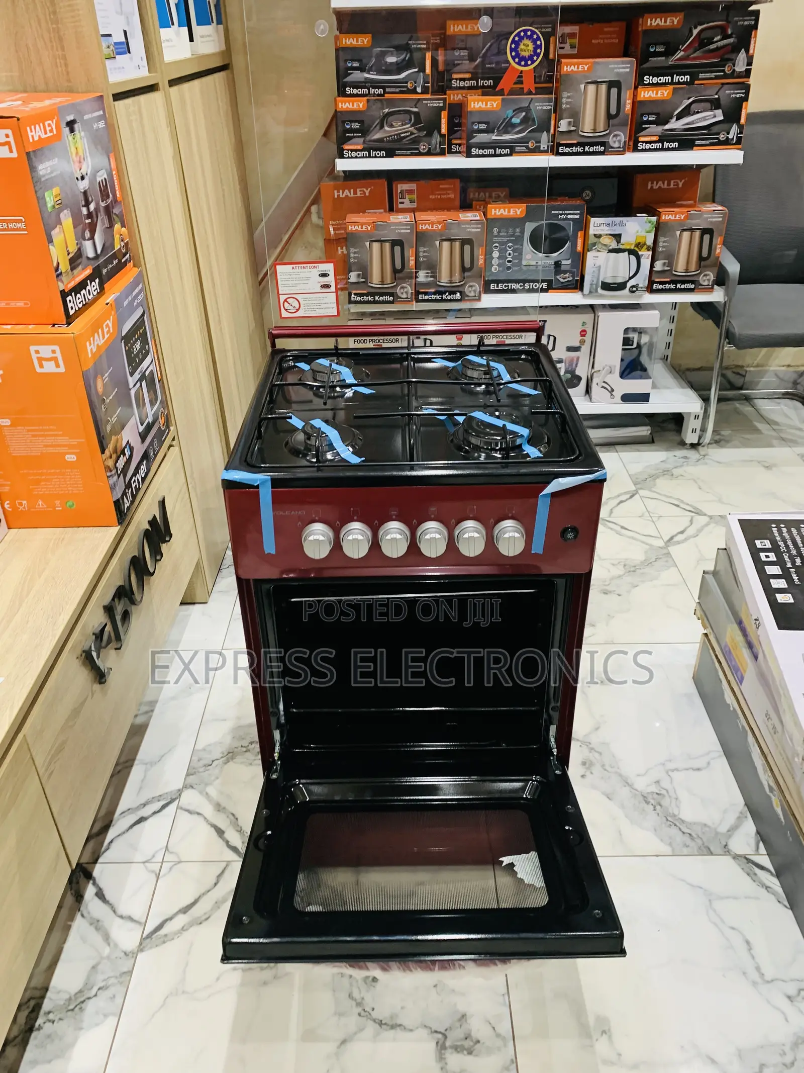 Spectacular Performance Gas 4 Burner Oven