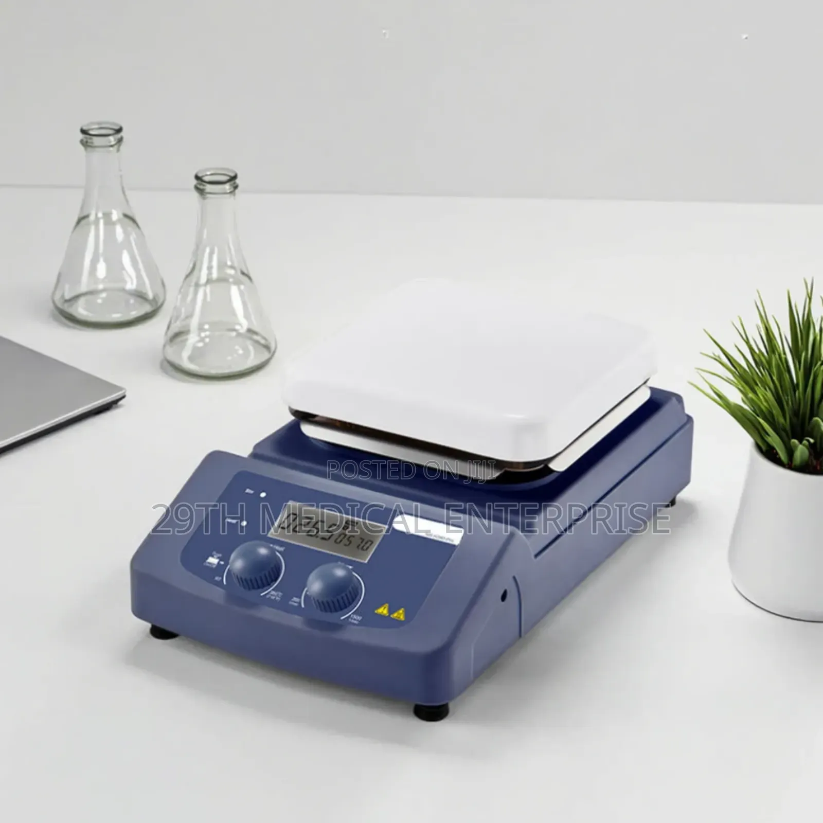 Magnetic Stirrer With Hotplate
