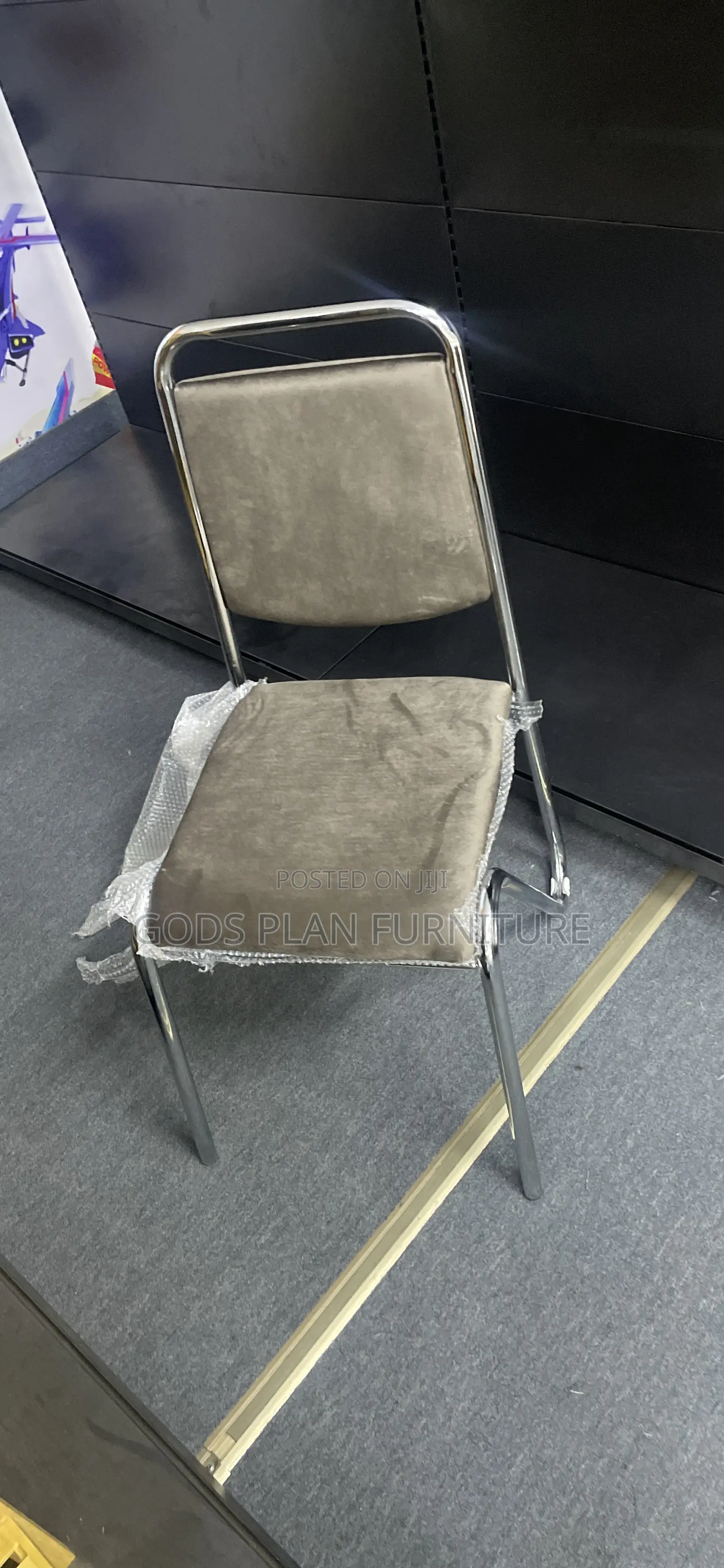 Dining Chair (106)