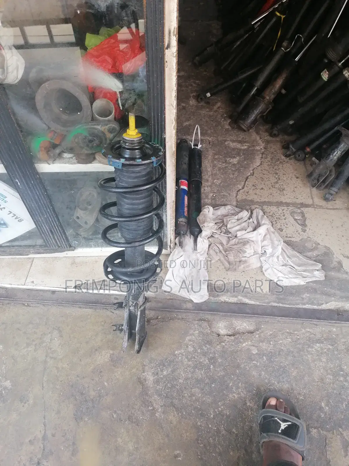 Honda HRV 2016 Front 1 Side Right Shocks Absorbers
